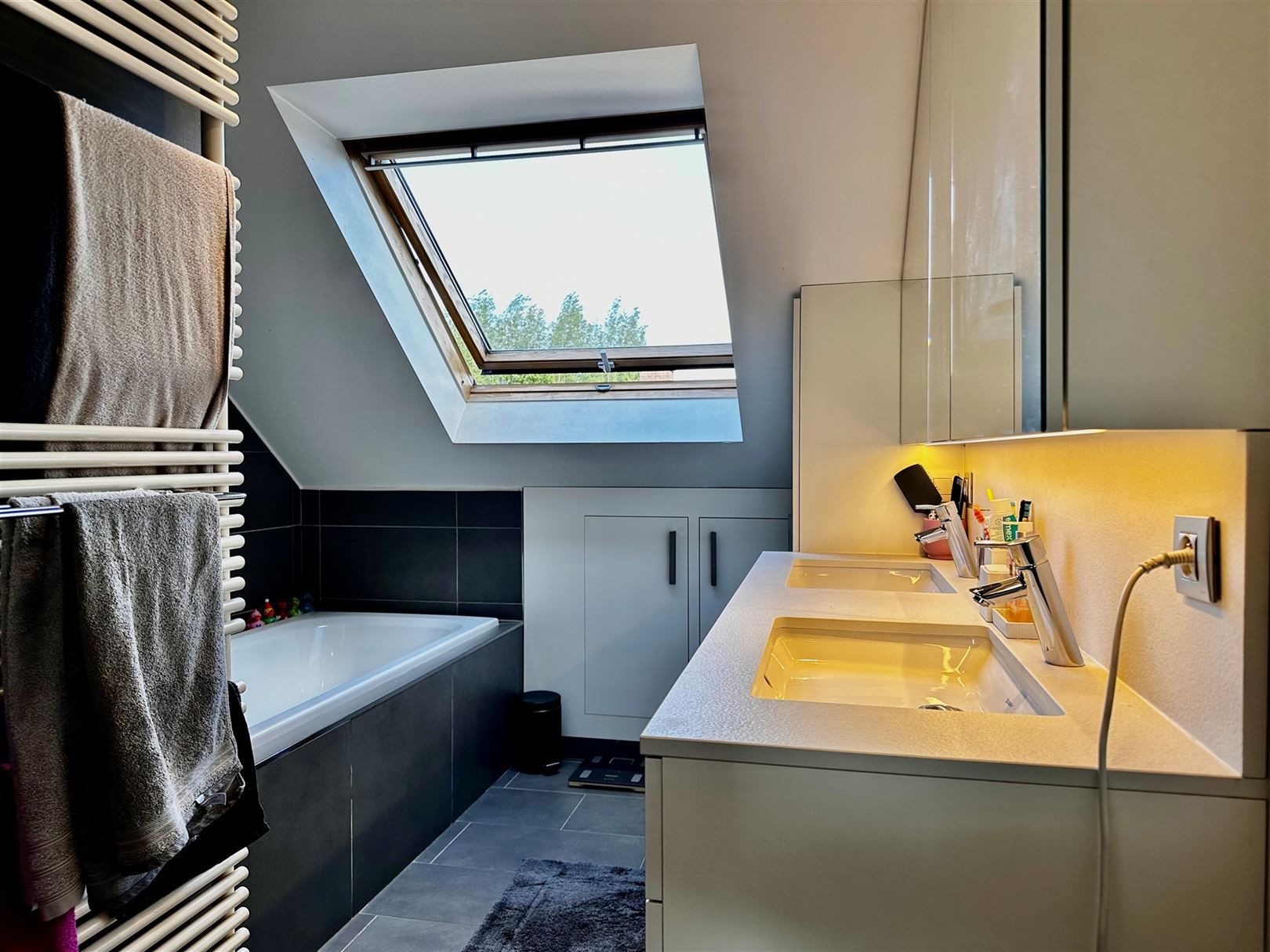 Bel etage woning te Eine foto 5
