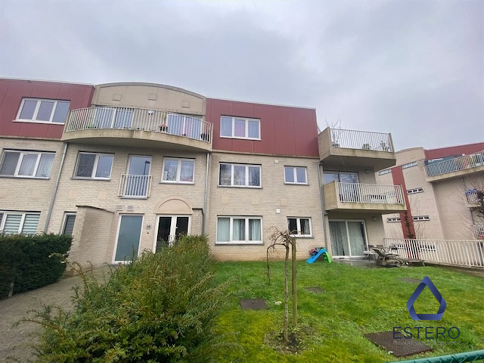 Schitterende Appartement te koop – 1070 Anderlecht foto {{pictureIndex}}