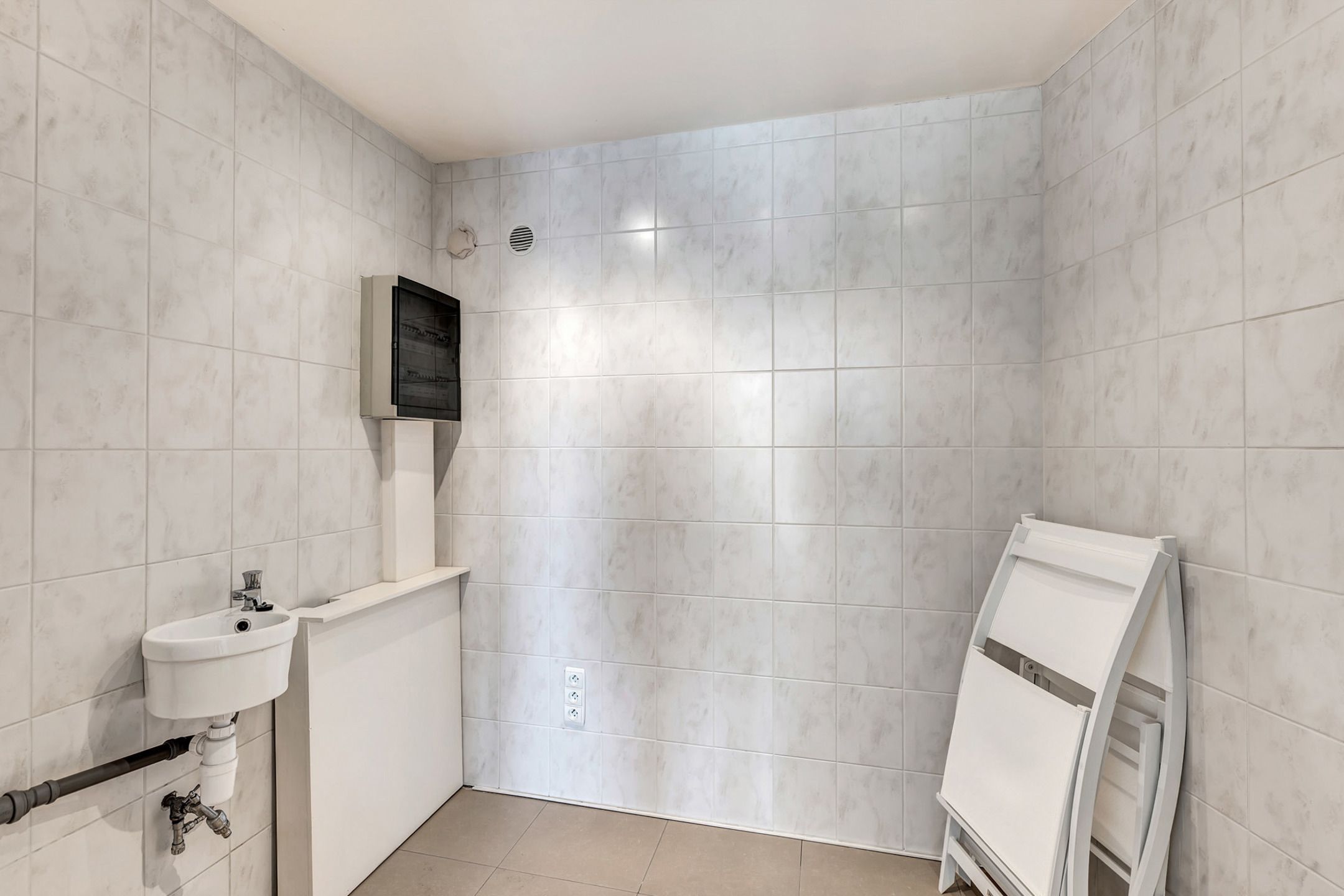 Instapklaar appartement met terras en garage op centrale ligging foto 10