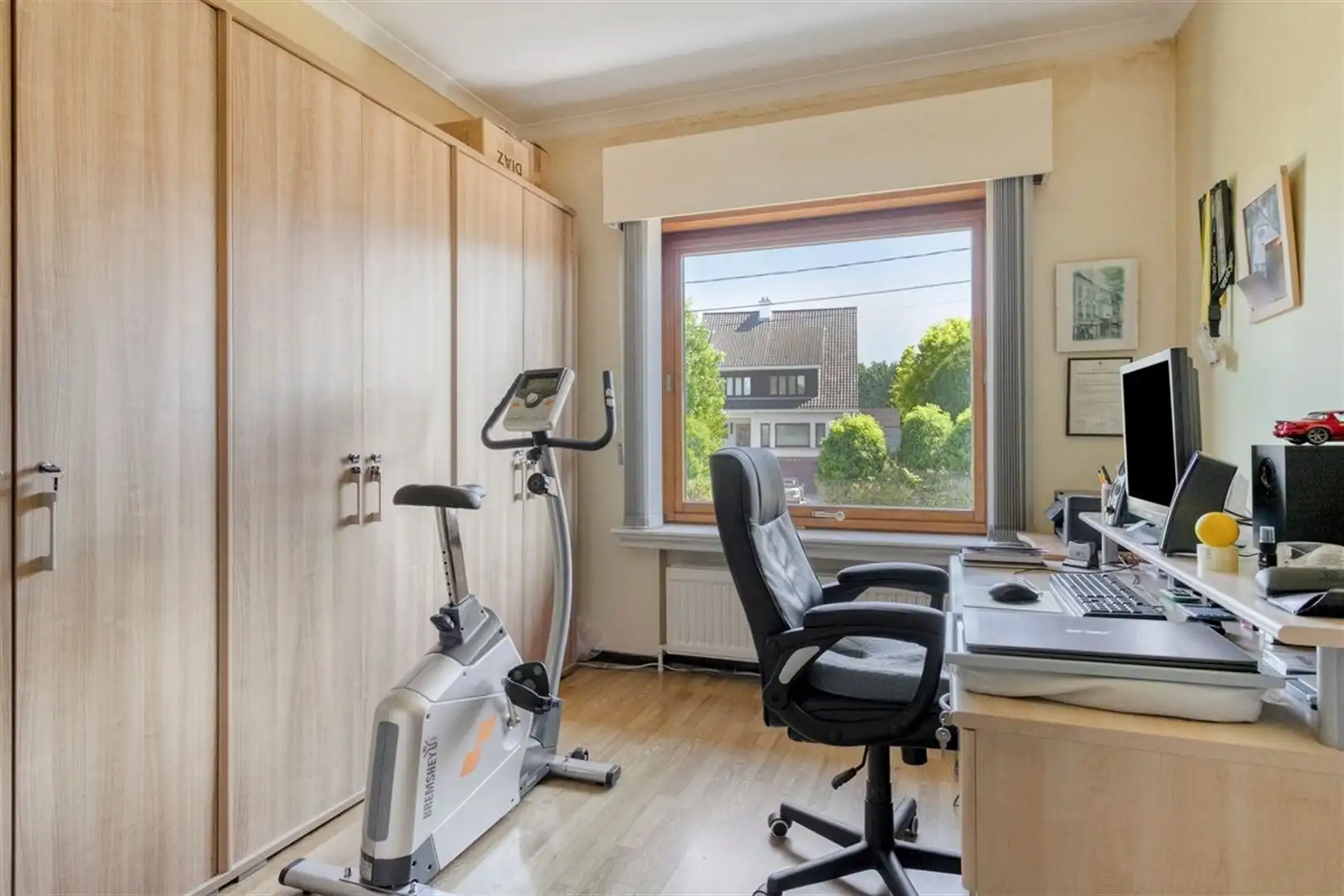 Verzorgde woning met zwembad. foto 12