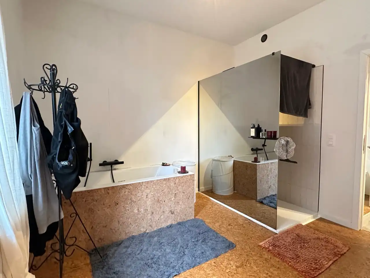 Charmante, instapklare rijwoning met stadstuin foto 7