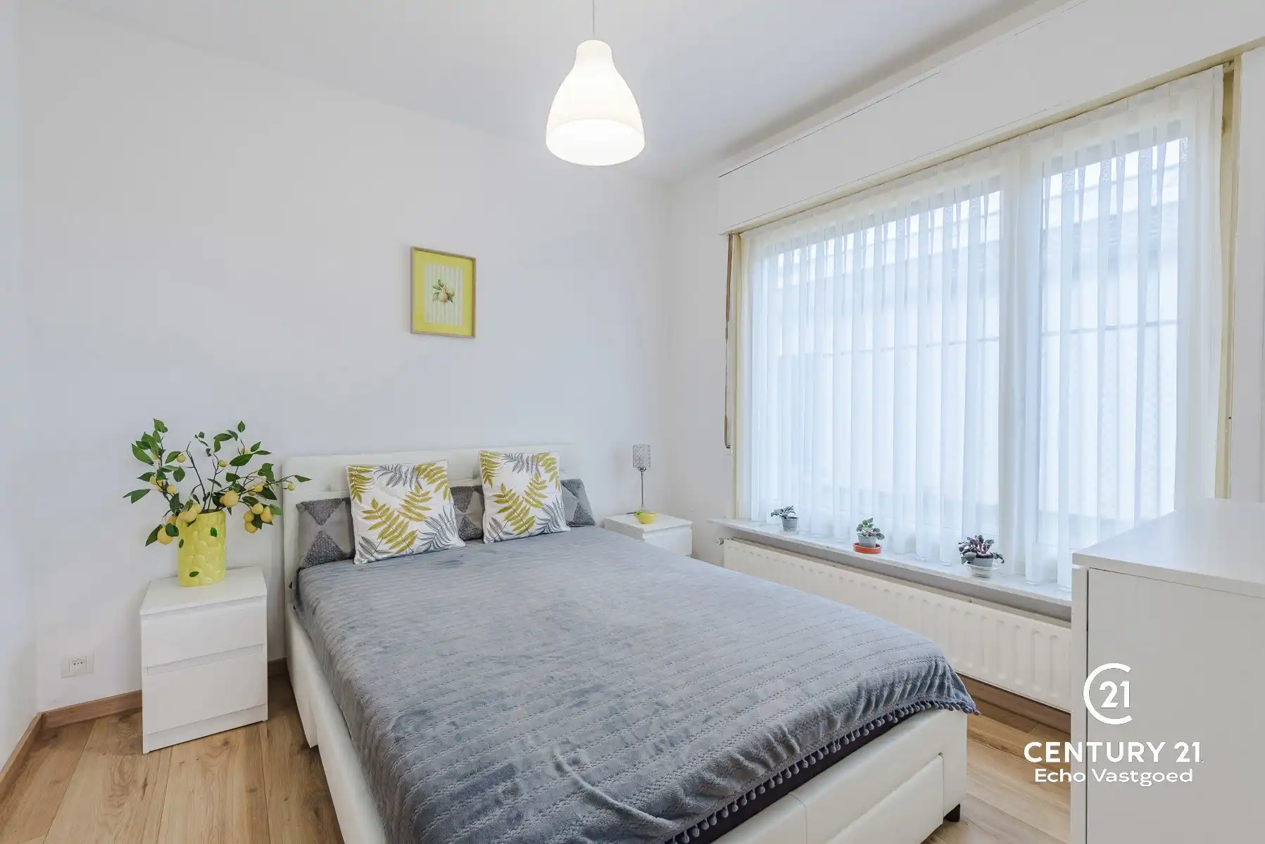 Gerenoveerde vrijstaande villa met verwarmd zwembad foto 9
