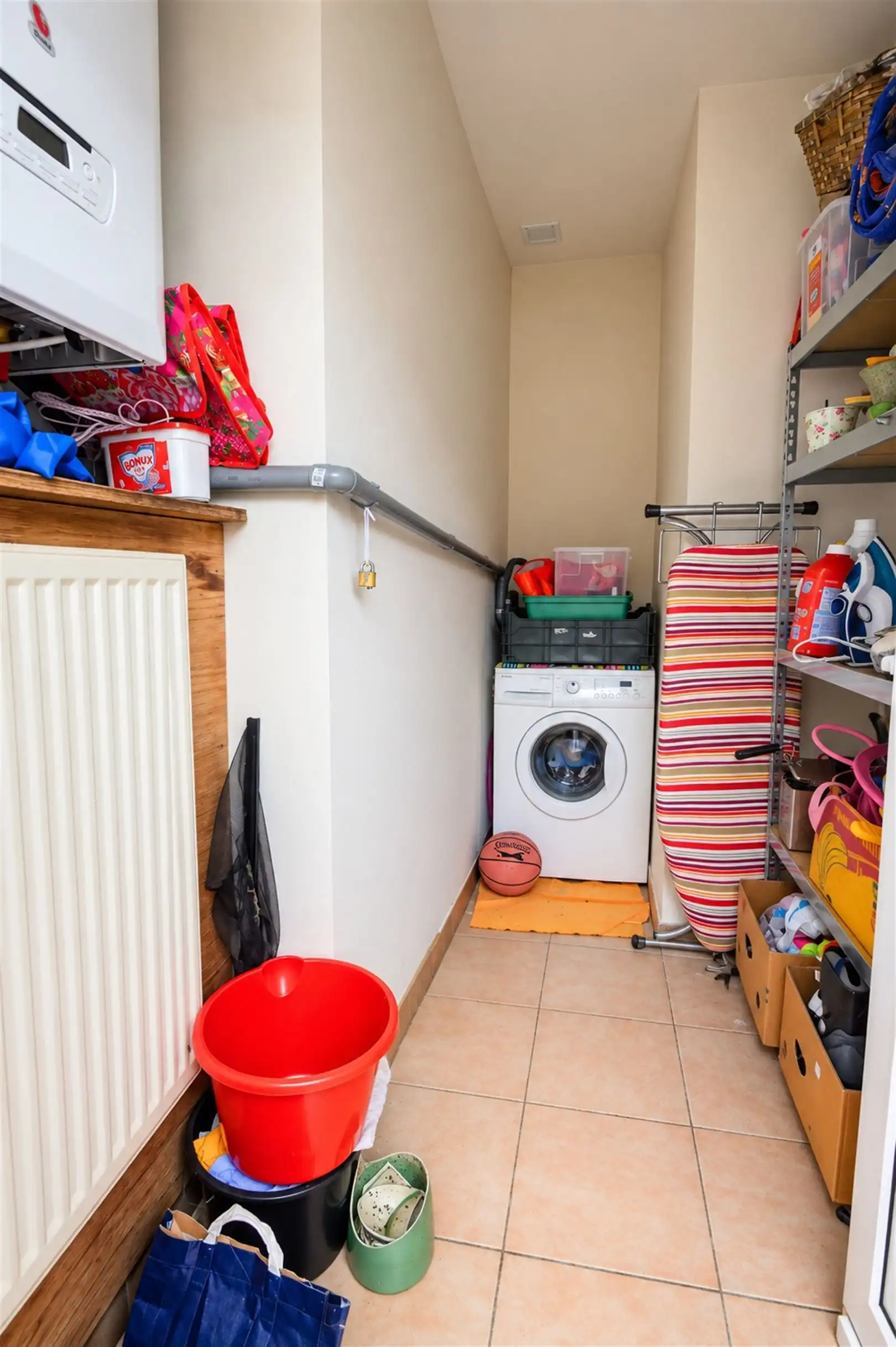 Instapklare woning met garage en tuin op centrale ligging foto 10