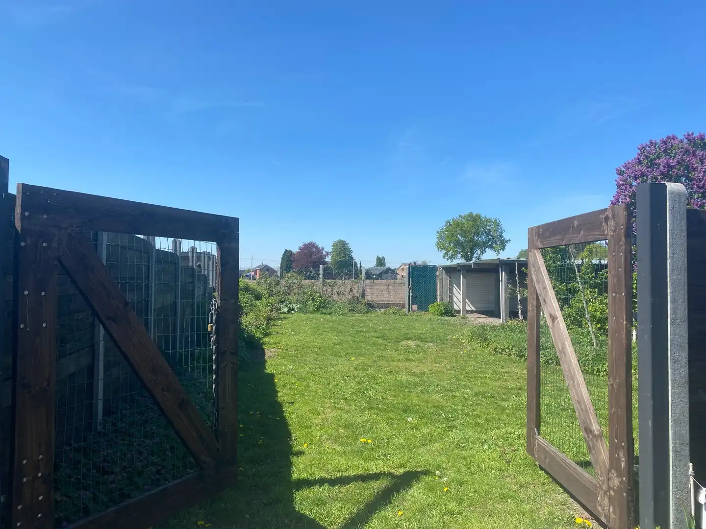 Centraal gelegen te renoveren woning met ruime garage en achterliggende tuin foto 21