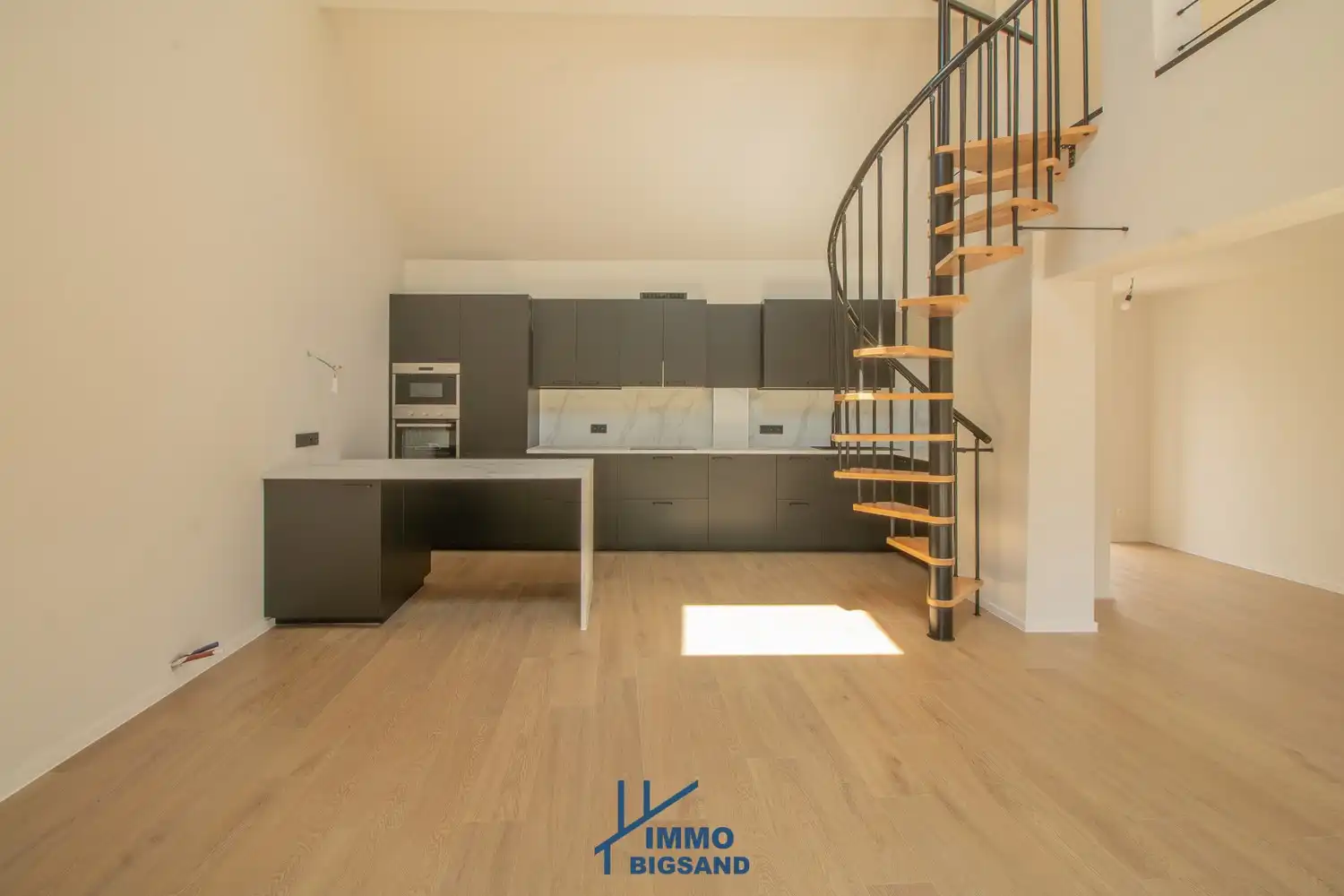 Charmant landelijk wonen op een perceel van maar liefst 2.553 m² foto 9