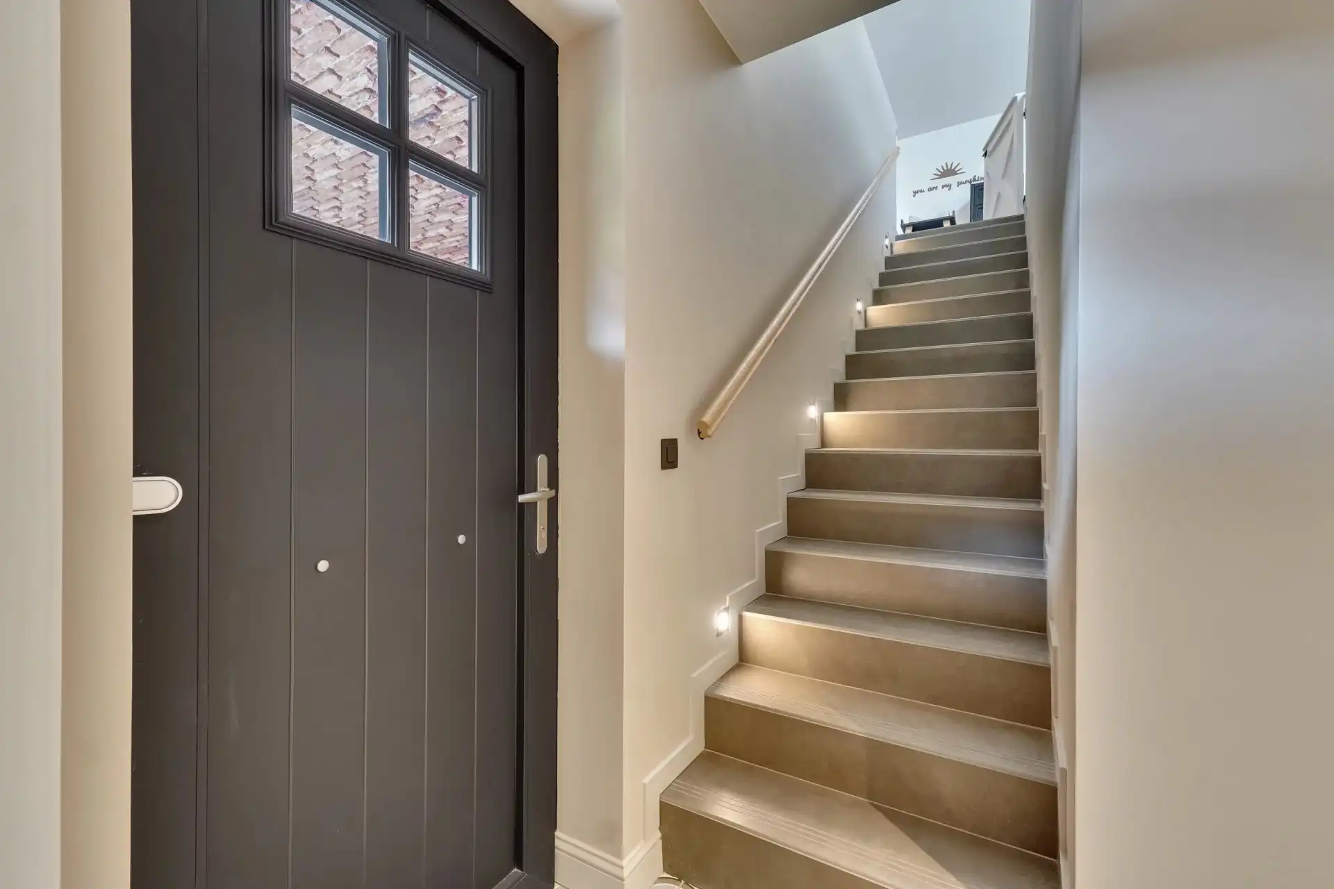 Gerenoveerde gezinswoning met 3 ruime slaapkamers foto 22
