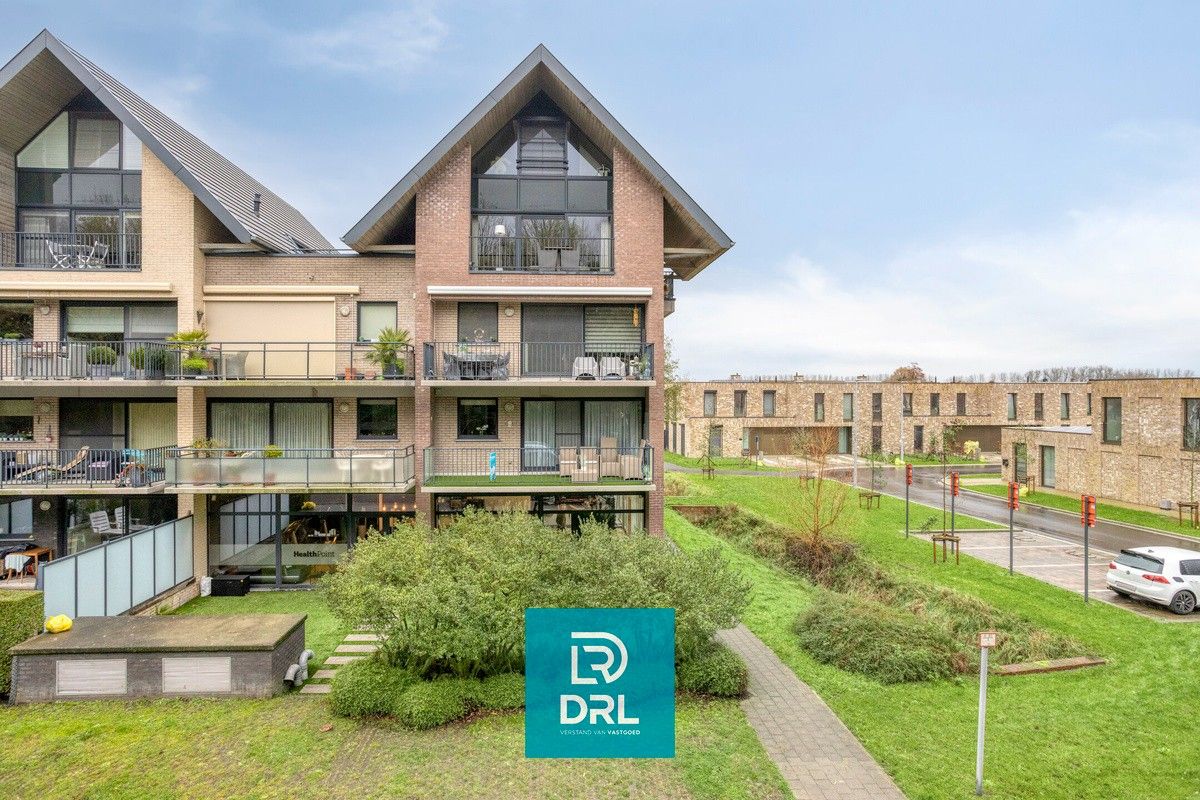 LICHTRIJK APPARTEMENT te BRUGGE (Damse Vaart) foto 2