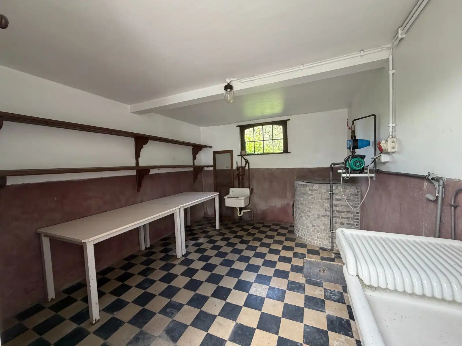 Prachtig herenhuis in het centrum van Kruishoutem foto 28