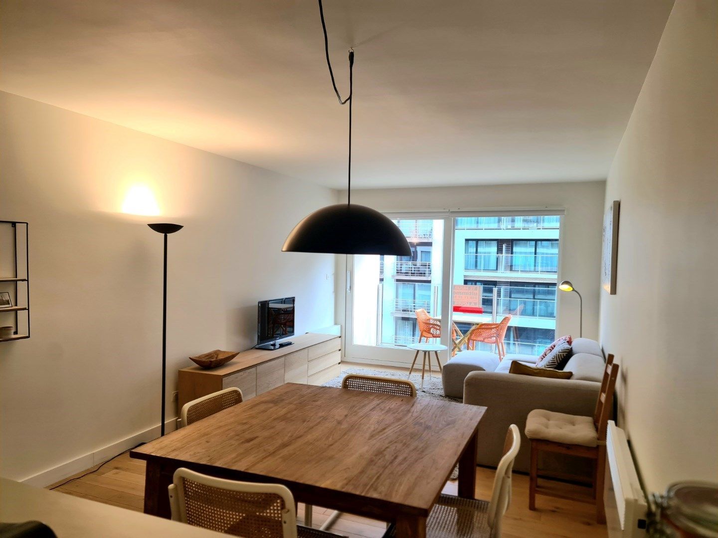 Gerenoveerd appartement in Oostduinkerke foto 6