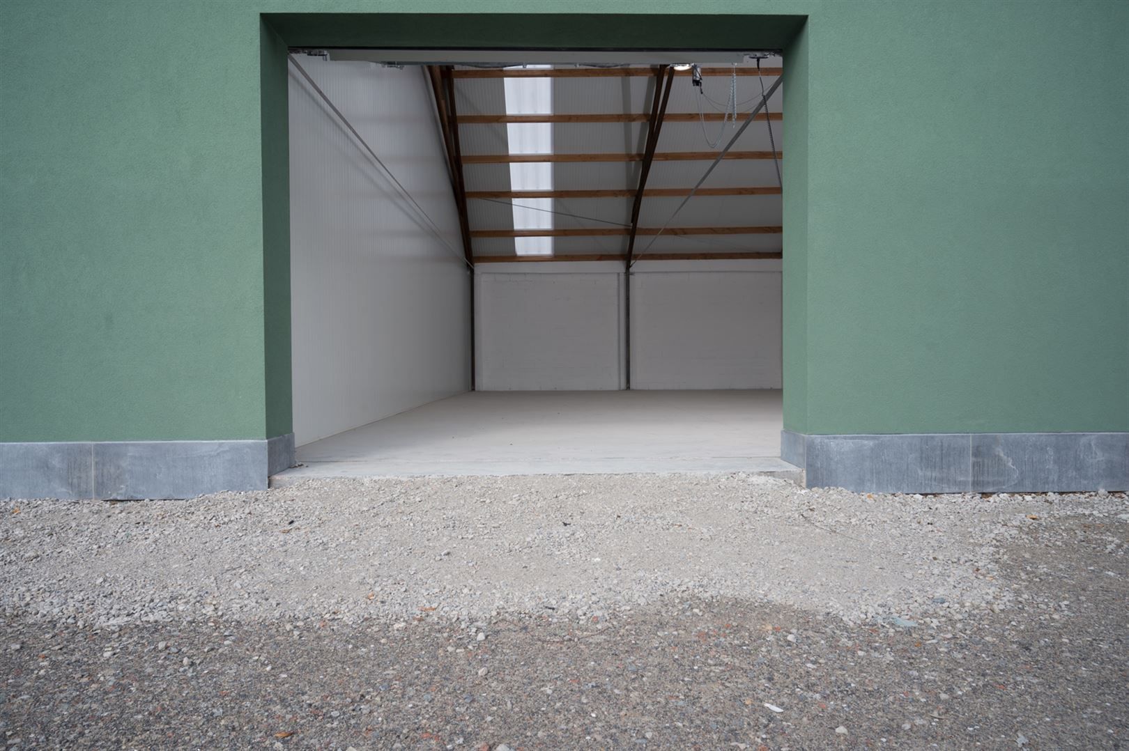Loods 165m²voor opslag foto 4