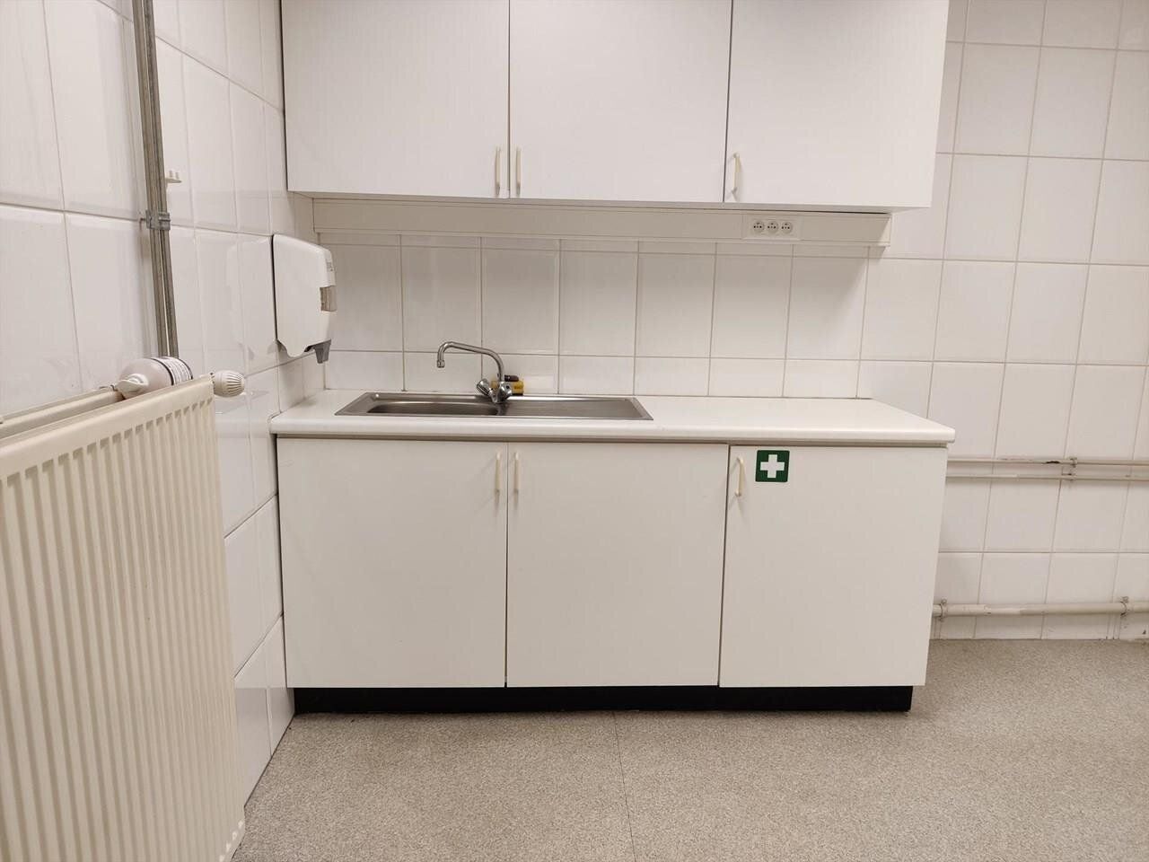 GOED GELEGEN HANDELSRUIMTE MOL foto 10