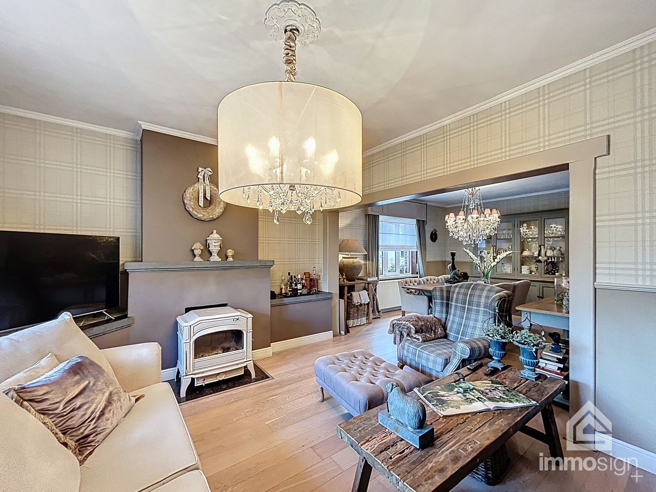 Landelijk wonen in Oudsbergen, omringd door weiland met paardenstallen! foto 6
