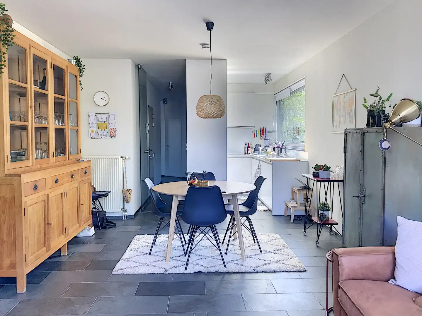 Appartement op uitstekende ligging te SInt-Michiels foto 4