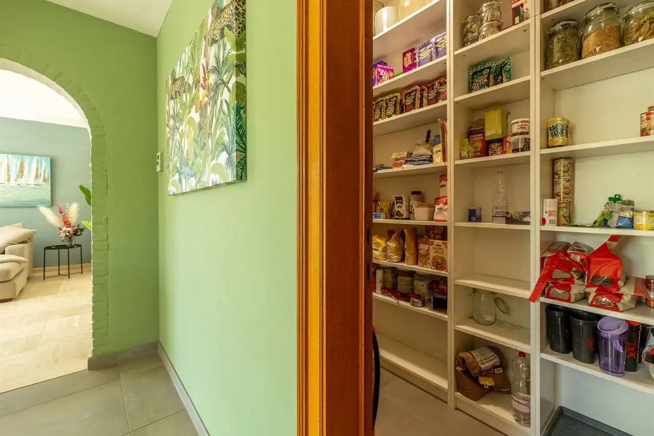 Moderne "Engelse charme, hedendaagse verfijning in oase van groen foto 5