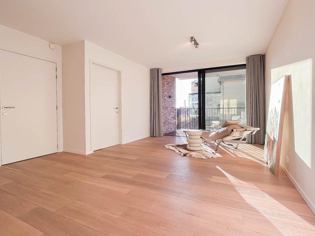 Serviceflat met één slaapkamer foto 3