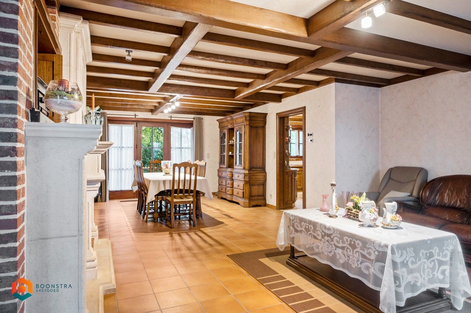 Te renoveren villa met 4 slpkrs op toplocatie in Beerzel foto 3