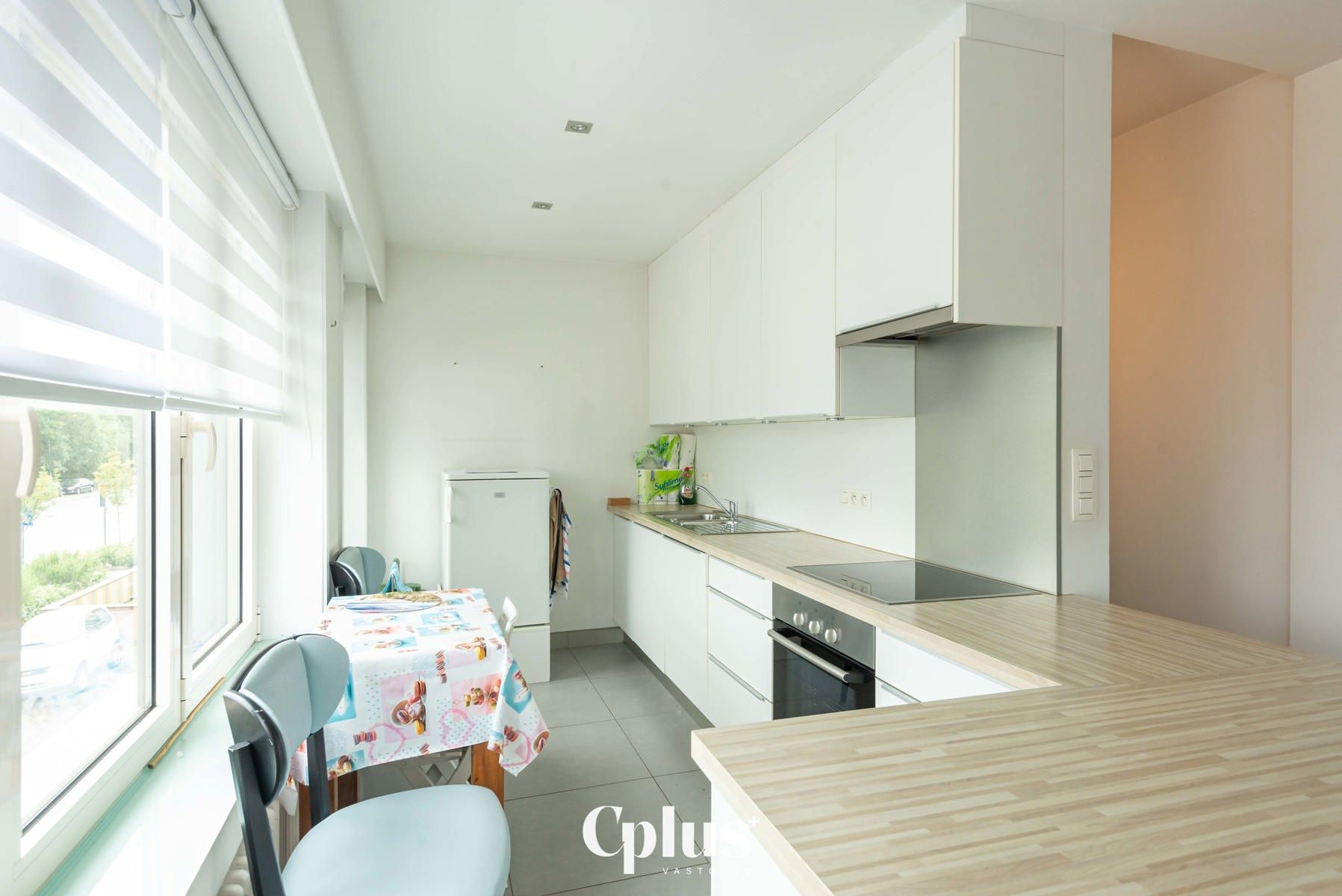 Ruim en lichtrijk appartement - te huur foto 6