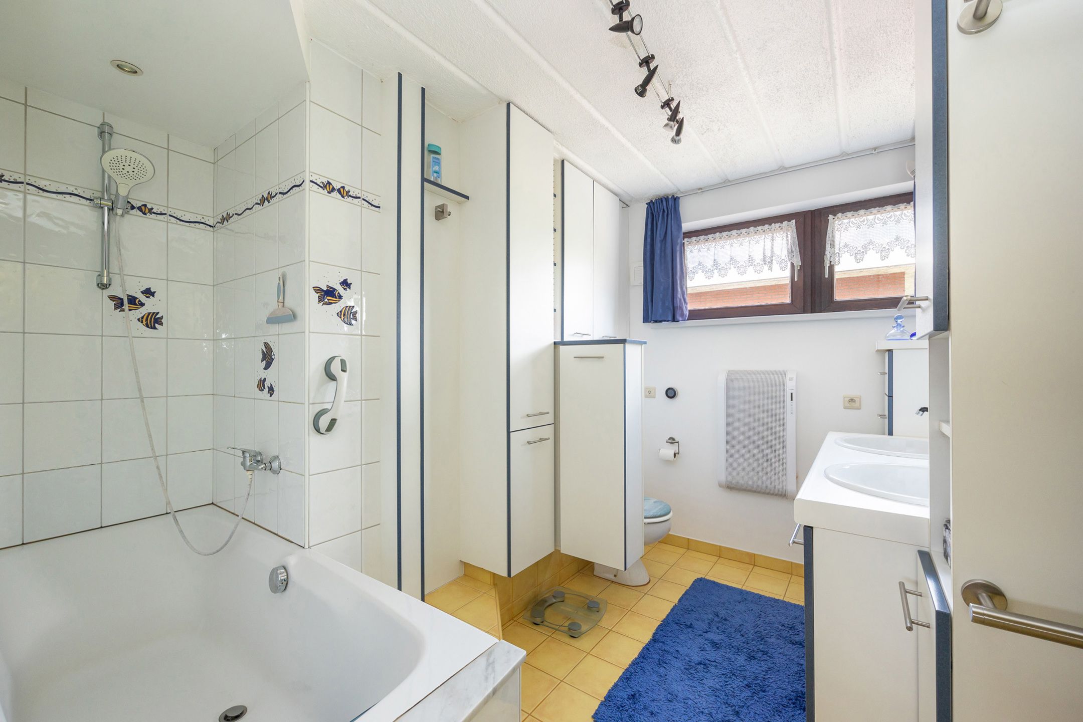 Architecturale 3-gevel woning met zuid-west tuin foto 27
