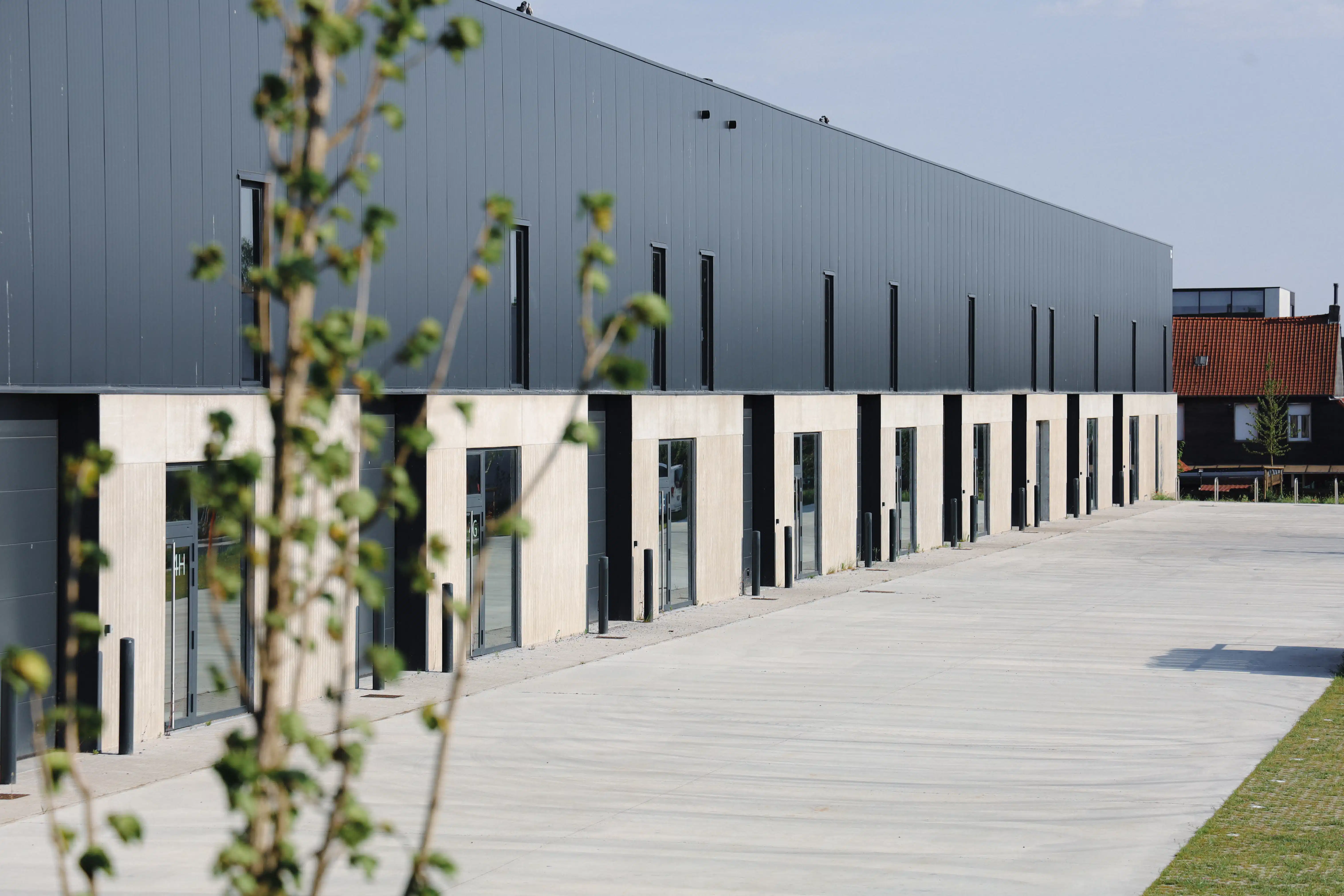 Bedrijfsverzamelgebouw Den Tuft foto 10