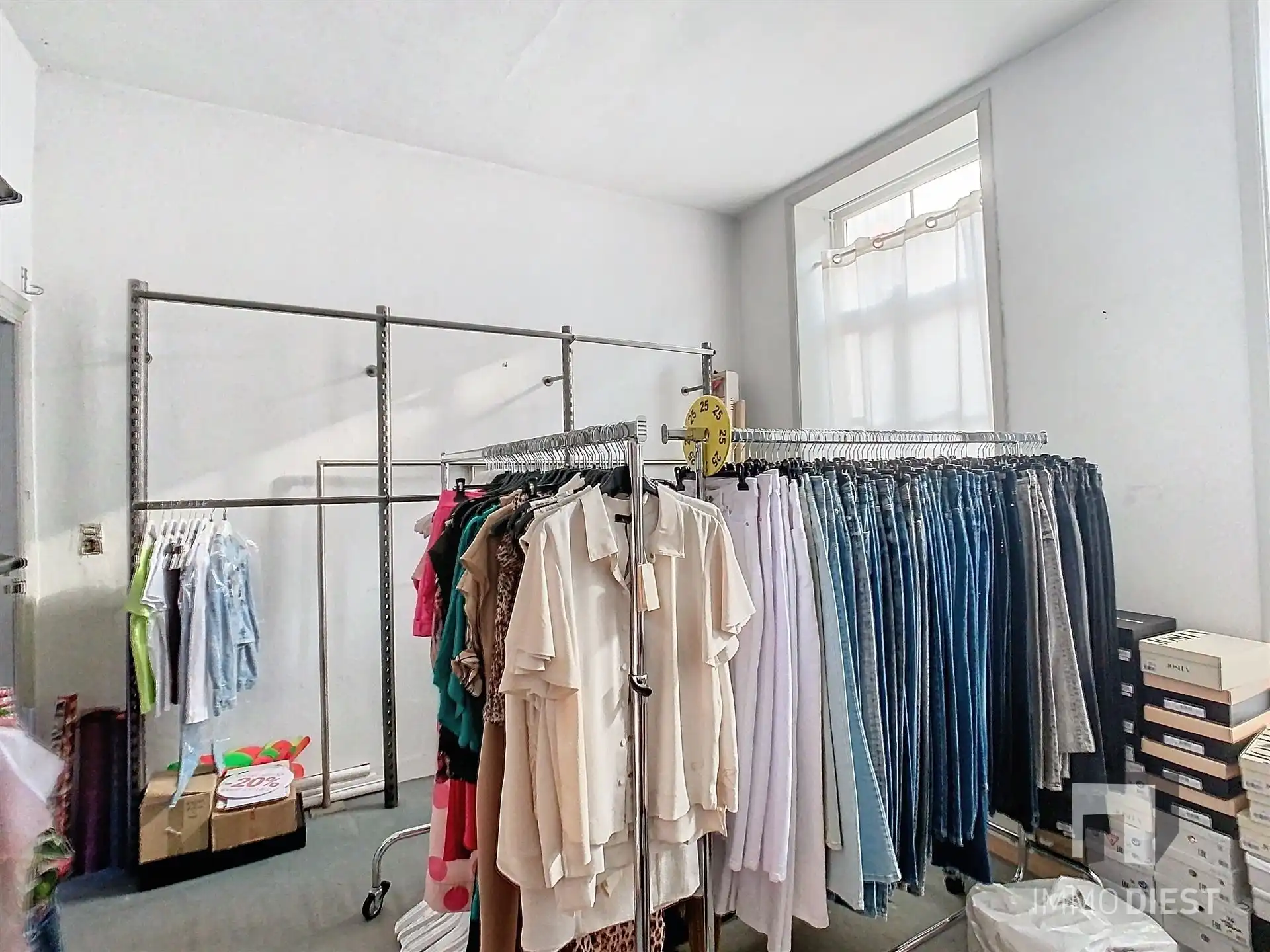 Ca. 200m² gelijkvloerse winkelruimte - uw conceptstore in het centrum van Diest foto 28