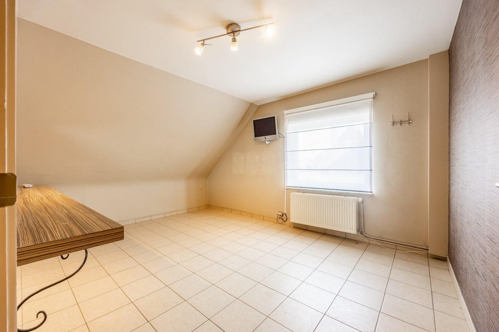 COMMERCIEEL PAND OP TOPLOCATIE IN WAREGEM foto 14