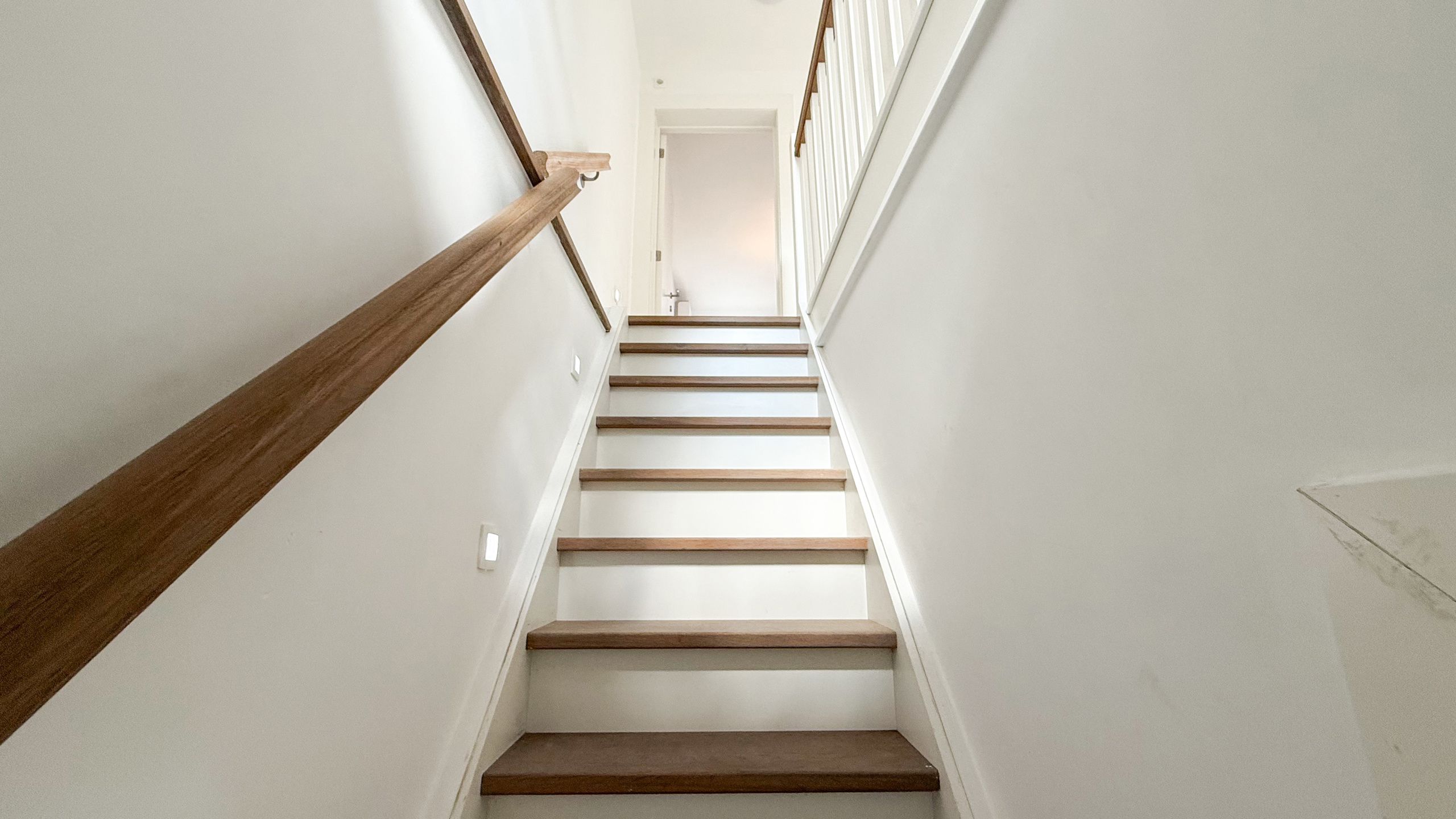 Karaktervolle woning met moderne afwerking en zonnige tuin! foto 20