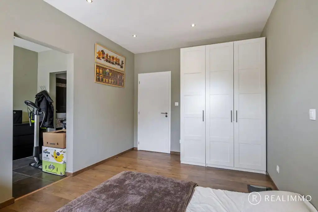 Luxueuze penthouse van 160 m² met 3 slaapkamers en parkting te Dottenijs! foto 10