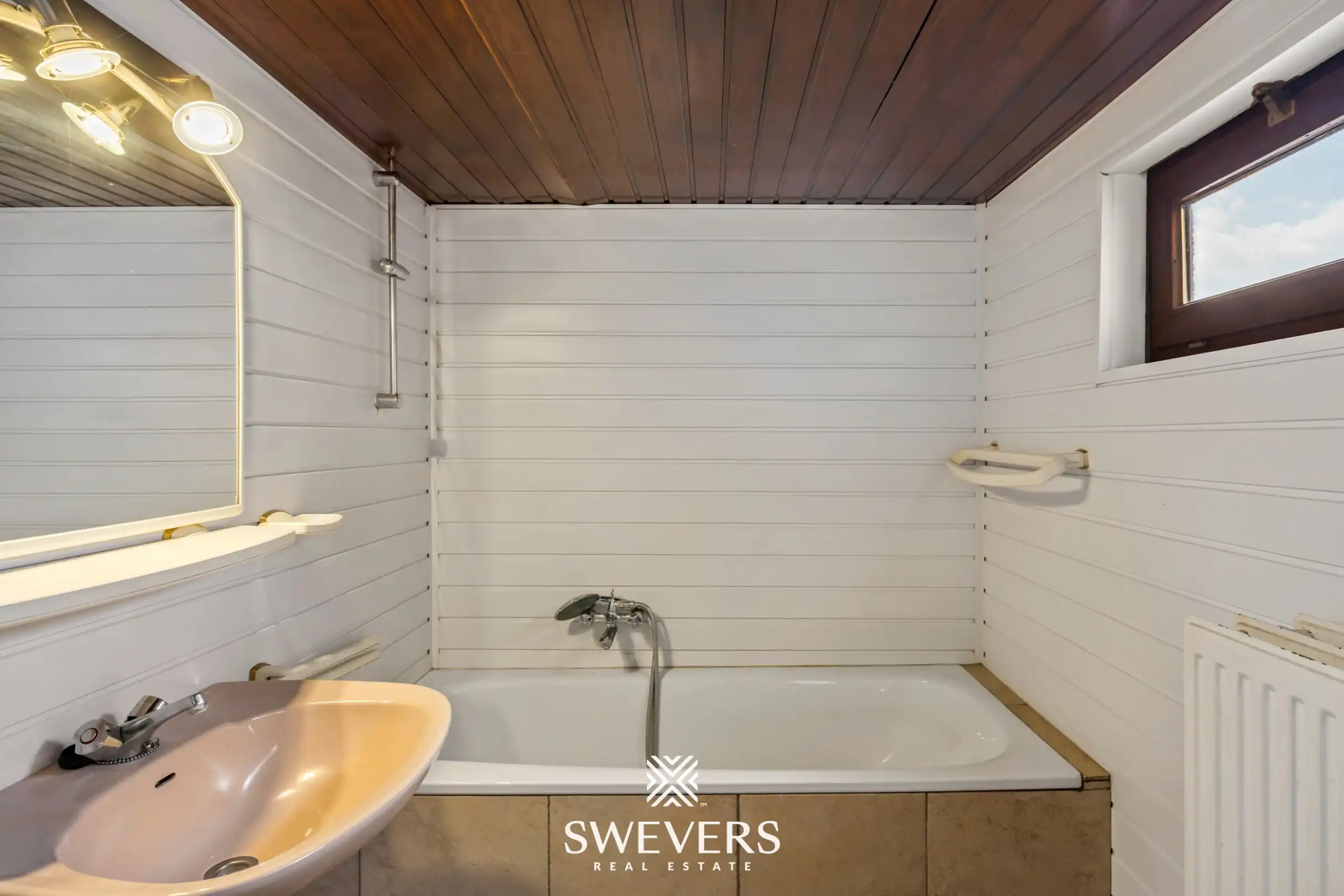 Gezellig wonen met karakter en comfort in hartje Sint-Truiden  foto 13