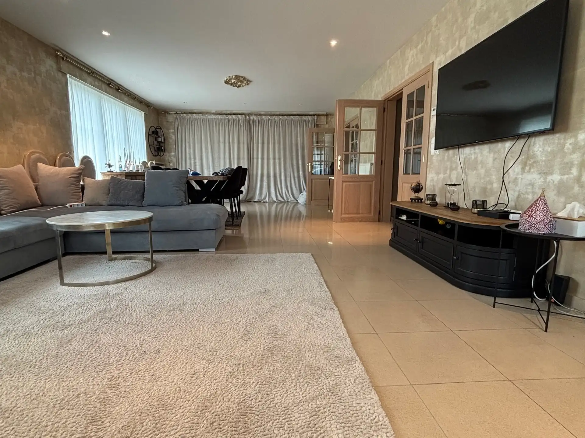 Ruime villa in een rustige omgeving met een grote tuin  foto 13