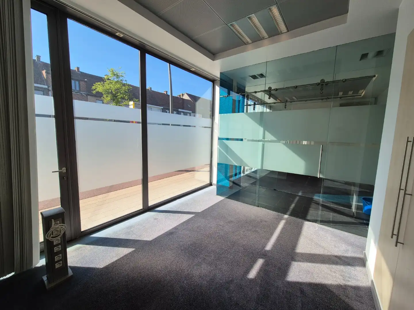 Handelspand op zichtlocatie te Roeselare foto 2