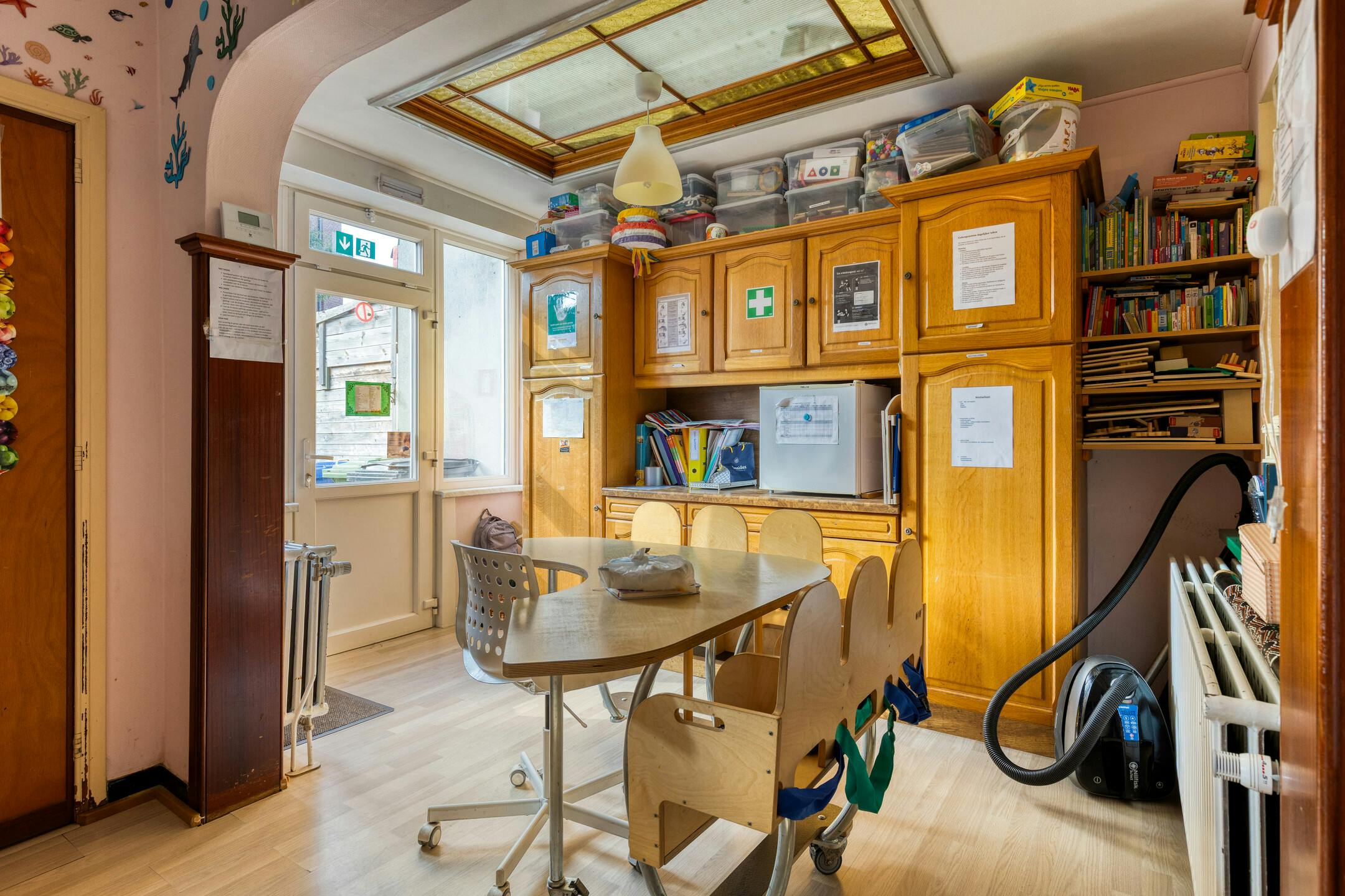 Huis met veel potentieel te koop in Merksem foto 6