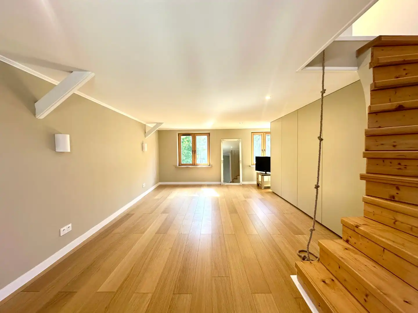 Stijlvol gerenoveerde stadswoning met prachtig dakterras foto 10