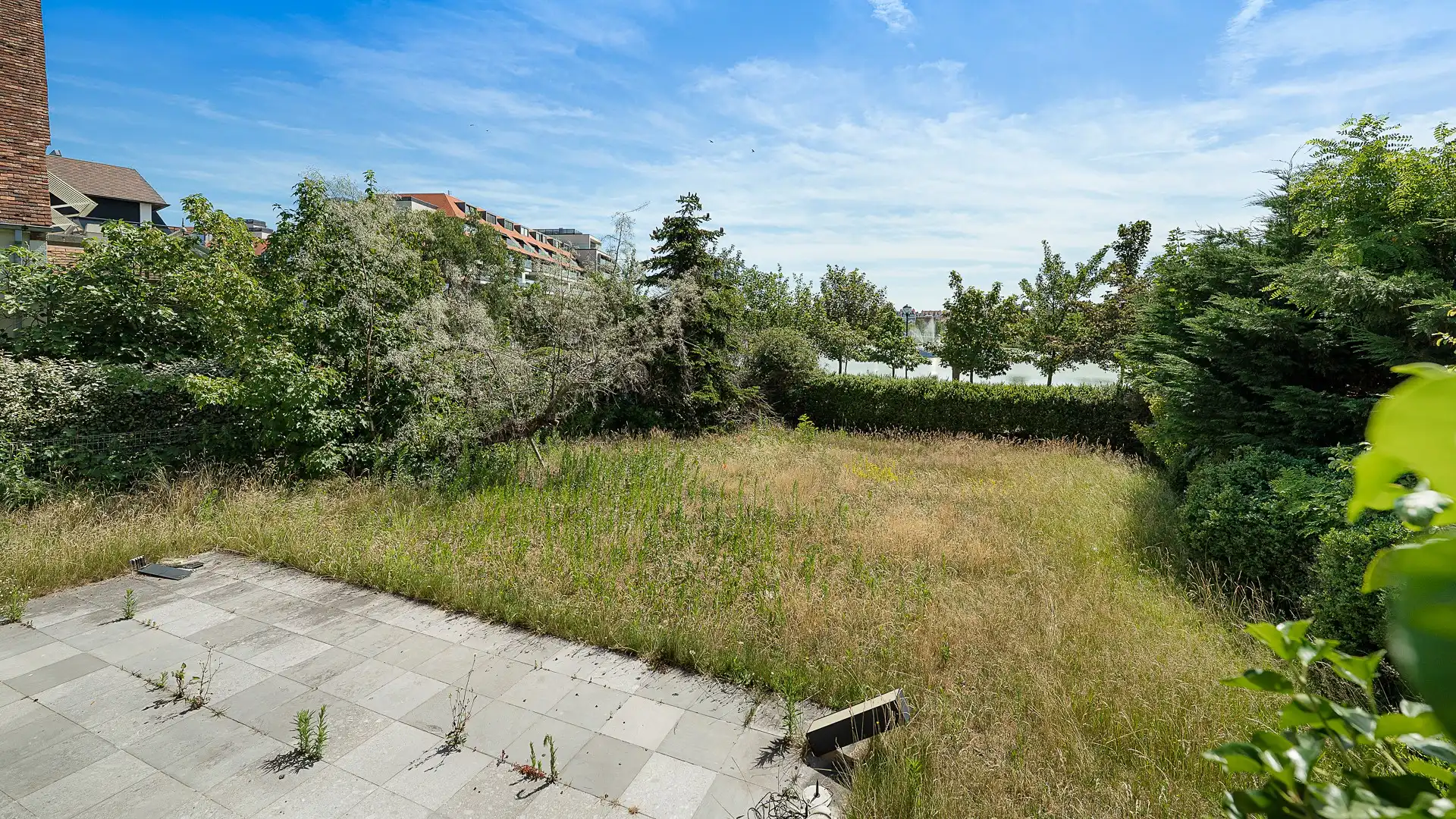 Te renoveren villa met frontaal zicht op het Zegemeer Knokke. foto 7