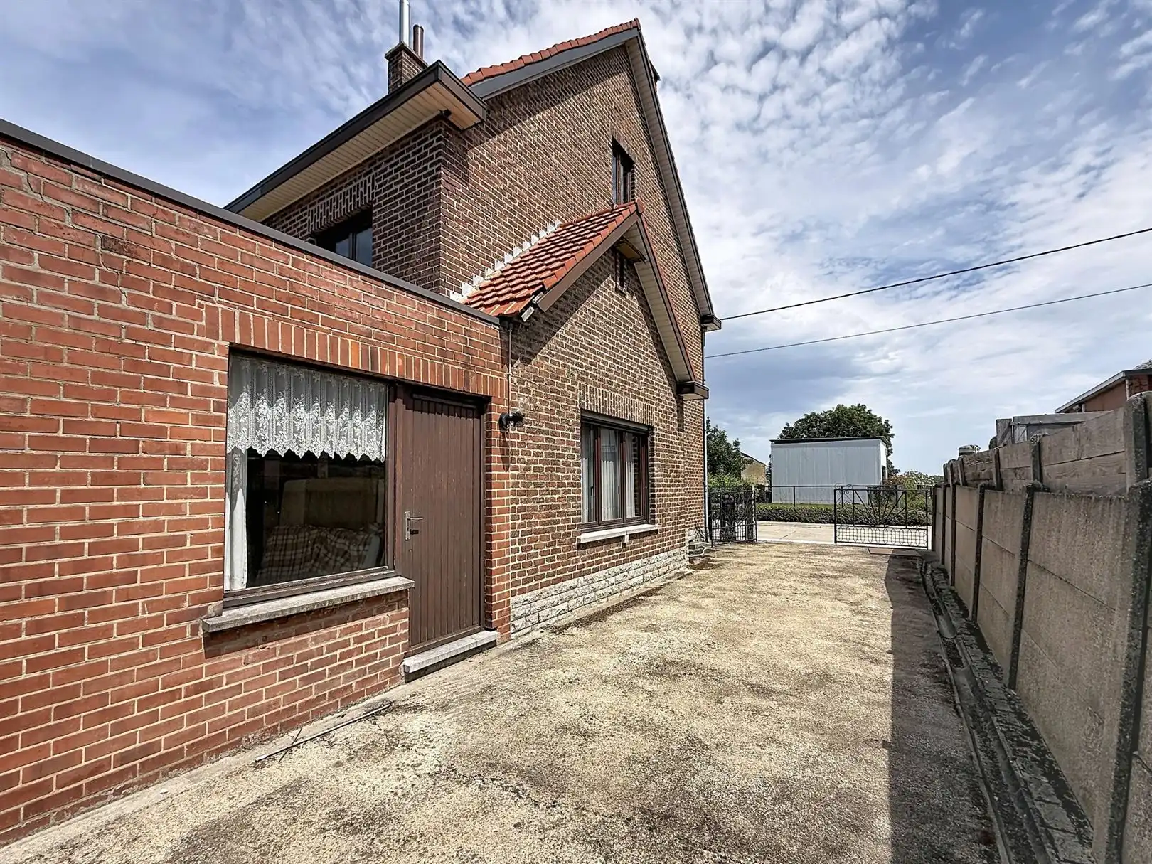 Te renoveren woning met 3 slpks en zolder, tuin, 12a 06ca foto 33