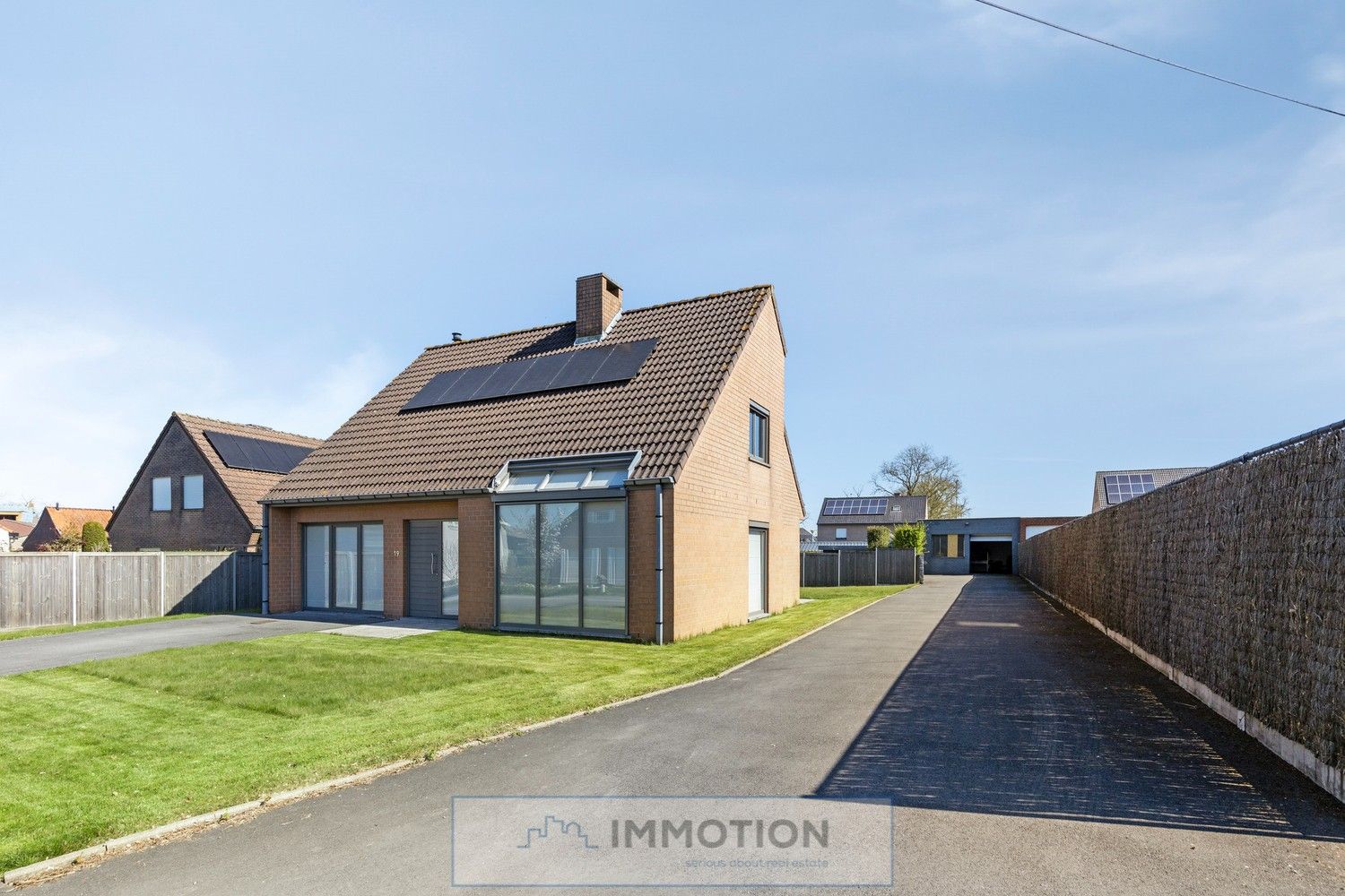 Mooie woning op 795 m2 met atelier foto 2