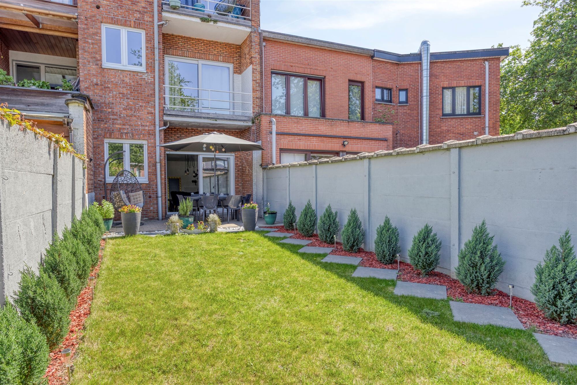 Gelijkvloers appartement met zonnige tuin (80m²) in Wilrijk foto 12