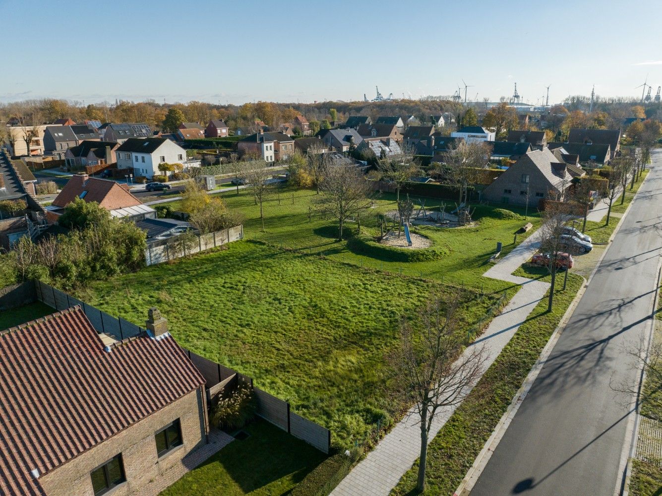 Prachtig gelegen bouwgrond van 320m² voor HOB met garage te Berendrecht foto 10