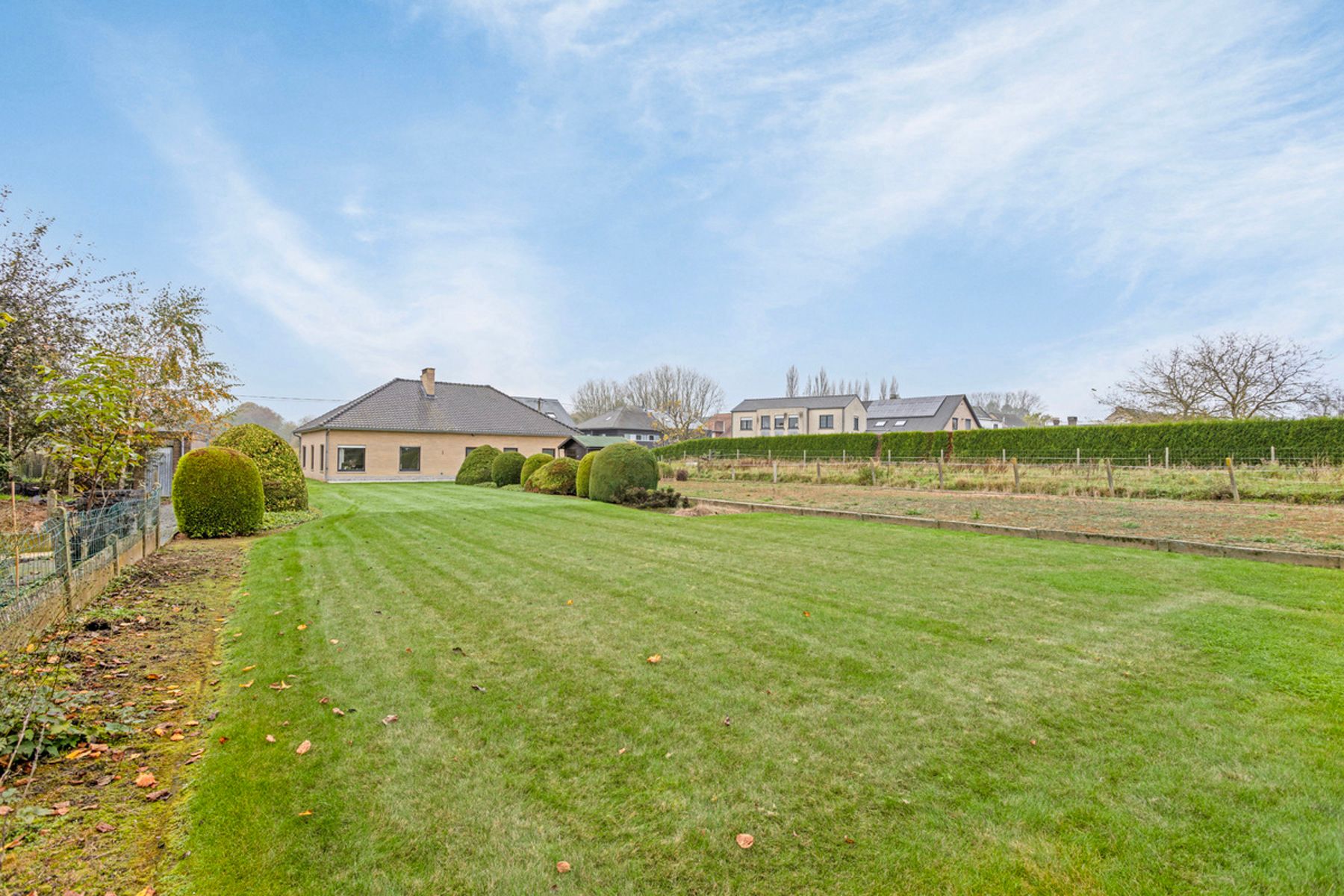 Rustig gelegen bungalow met uitbreidingsmogelijkheid foto 22