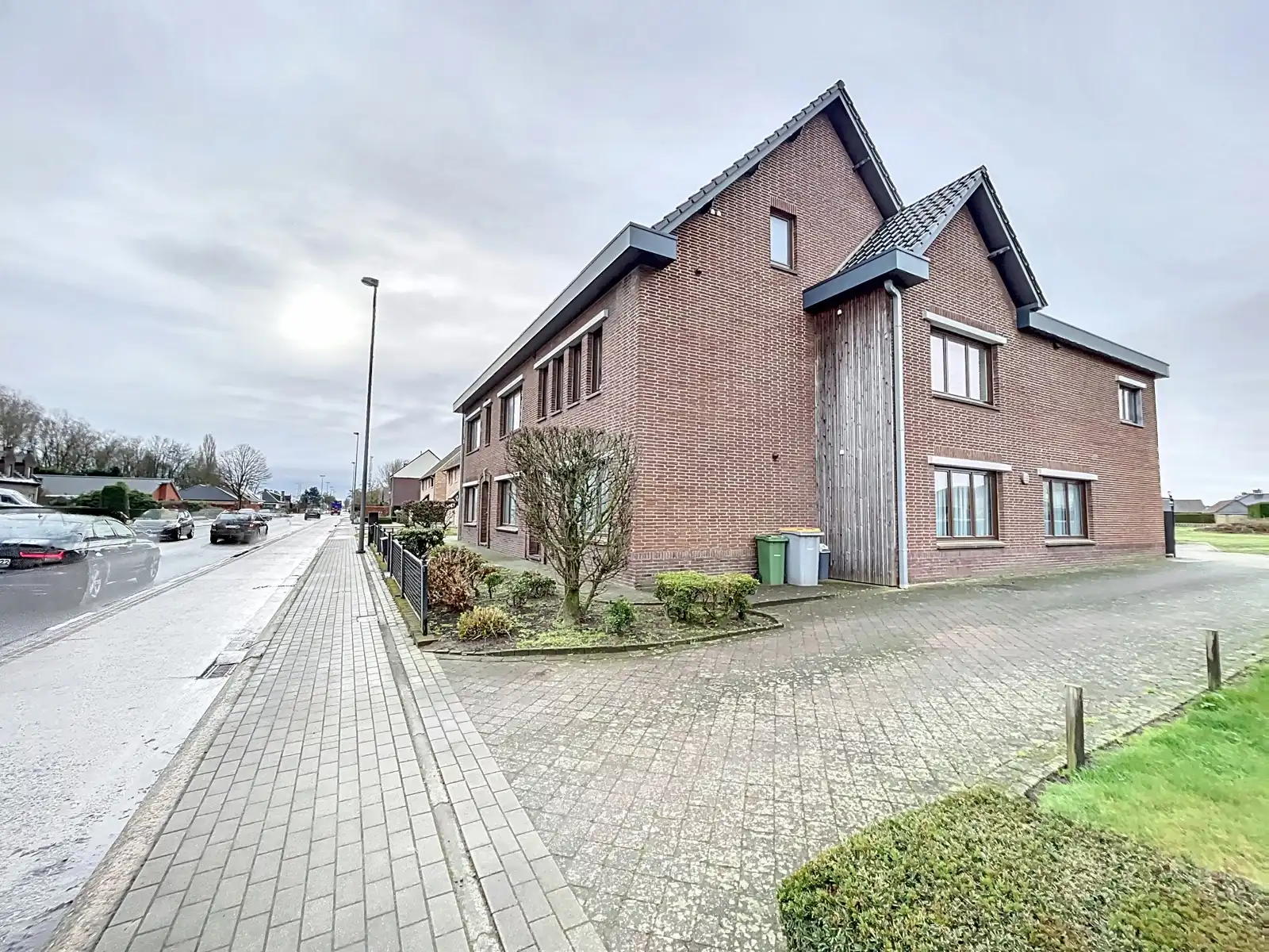 Gelijkvloers appartement met 2 slpk. nabij Kinrooi centrum foto 14