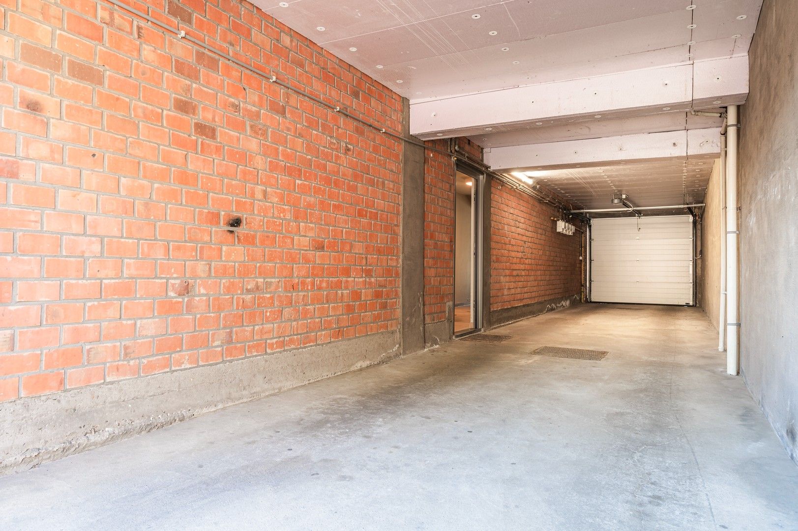 Instapklaar 1 slaapkamer appartement foto 2