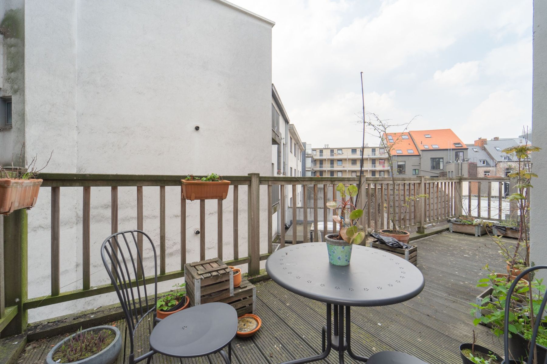 Ruim 2 slpk appartement met terras foto 29