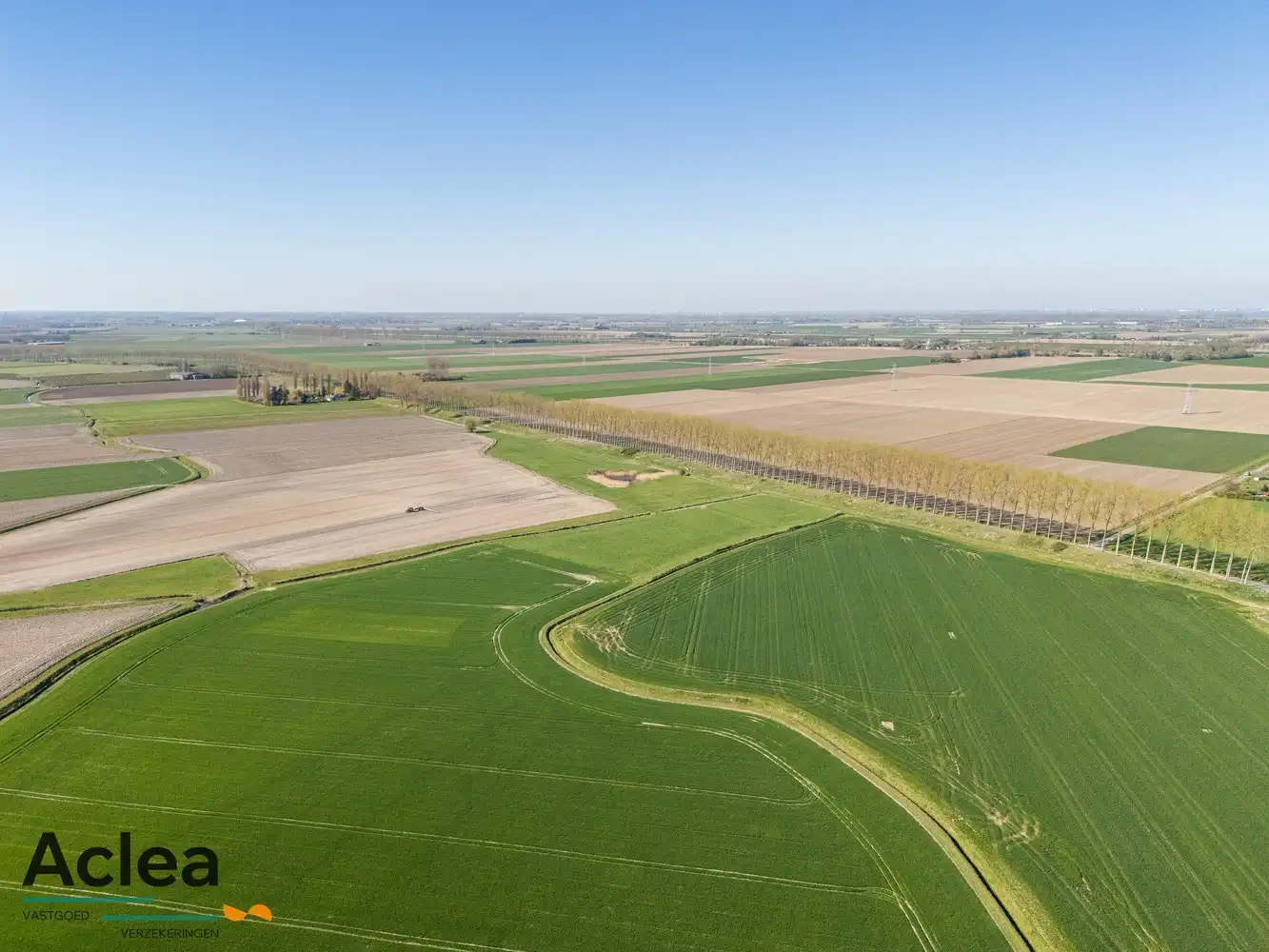 Dijkwoning met prachtig vergezicht foto 5