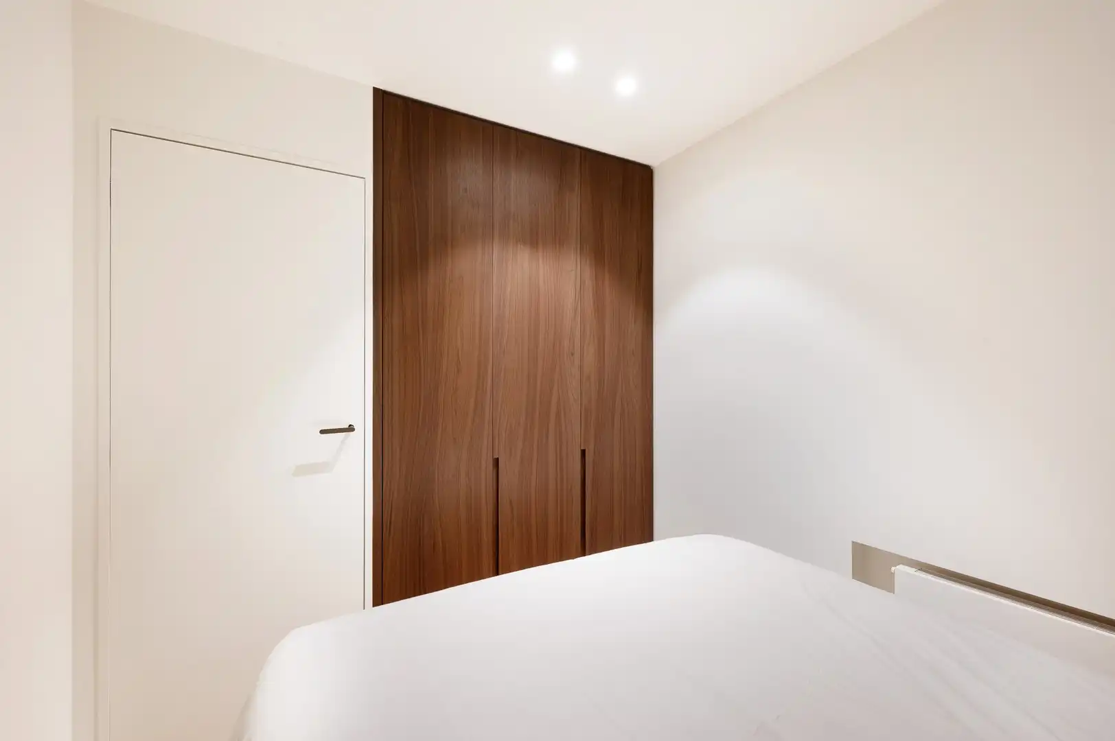 Gerenoveerd appartement centraal gelegen in het centrum van Knokke, vlakbij de winkels en de zee. foto 24