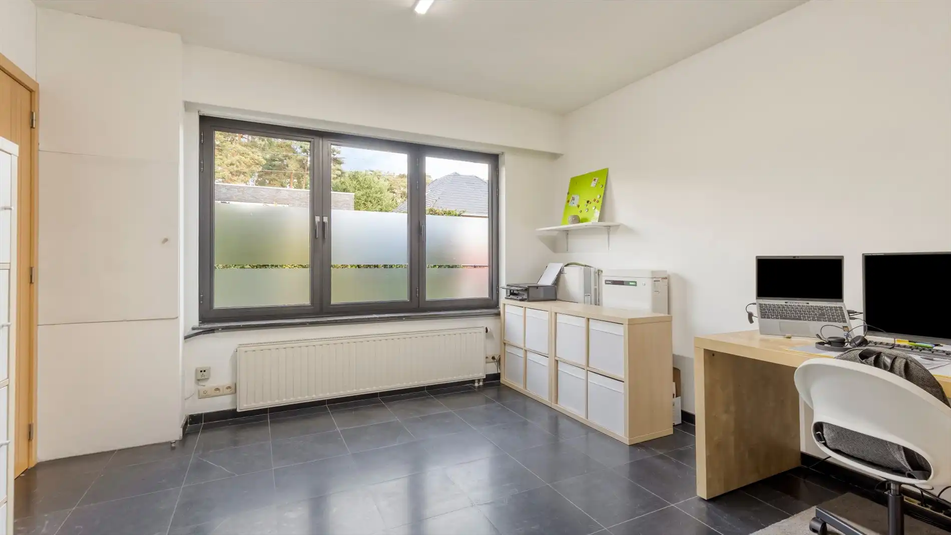 Instapklare ruime woning met 4 kamers, 2 badks & 3 garages nabij centrum Tremelo foto 7