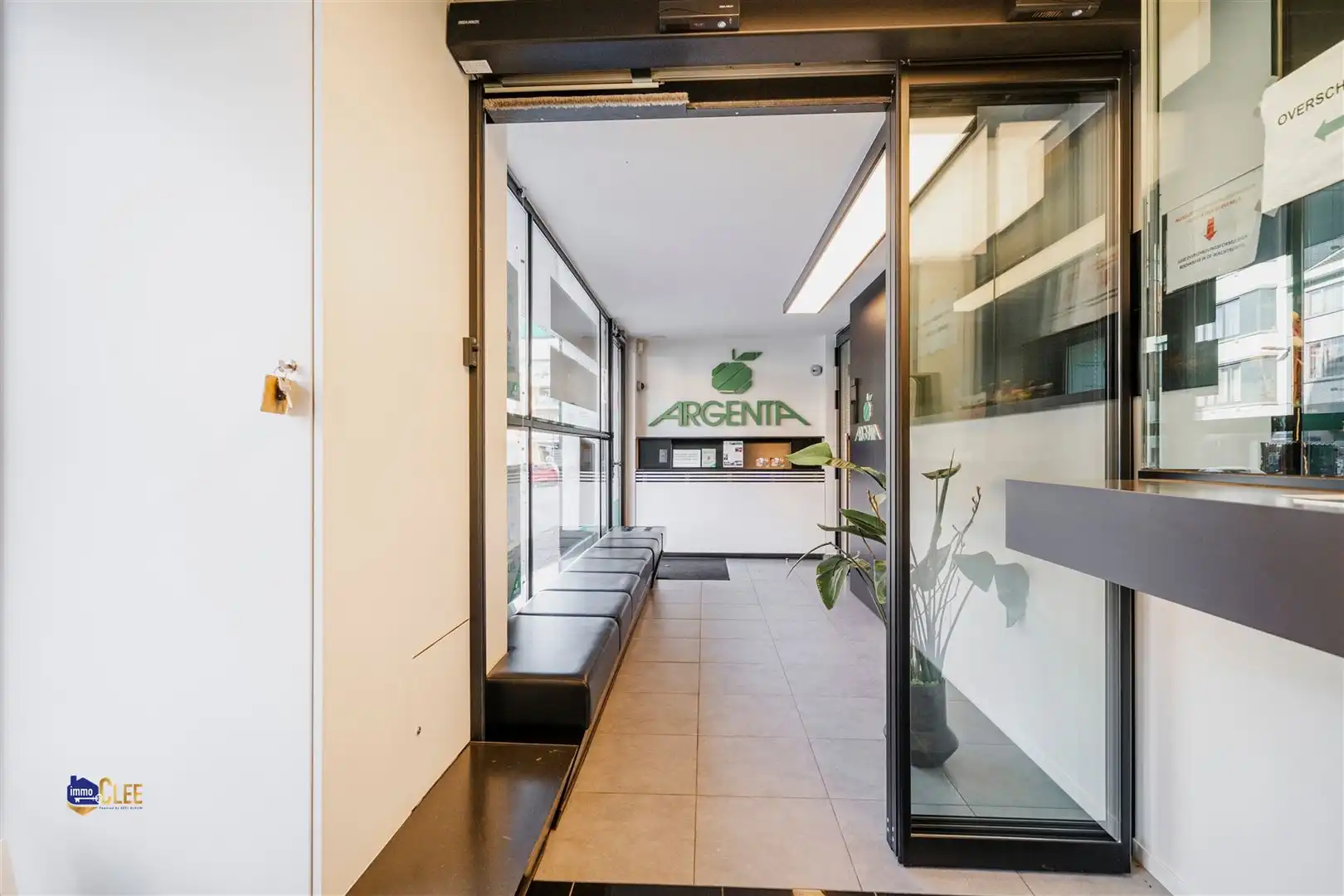 Commercieel handelspand met veel mogelijkheden in Sint-Truiden foto 18