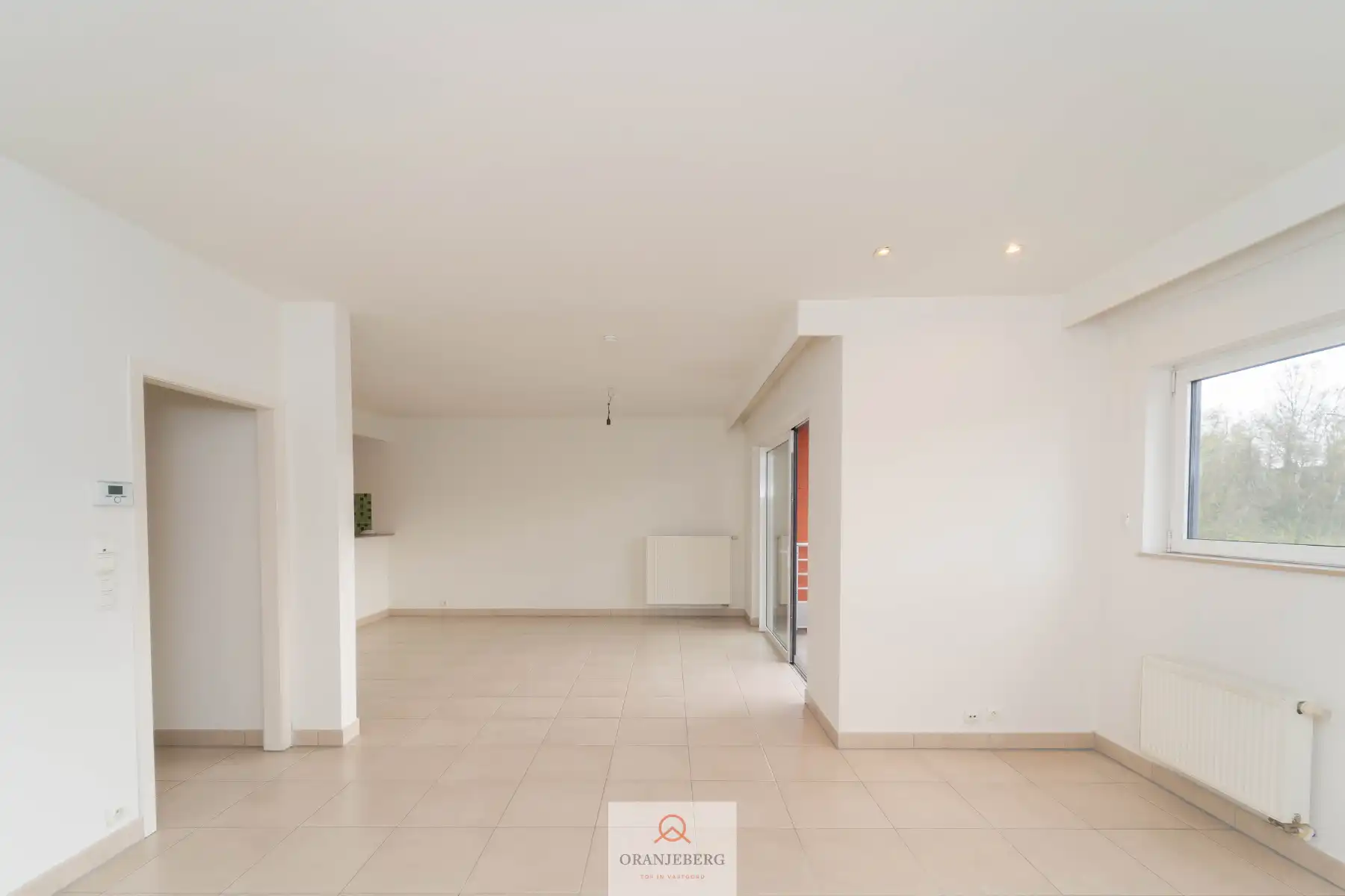 Ruim 3 slpk-appartement met bovengrondse staanplaats nabij Sterre! foto 8