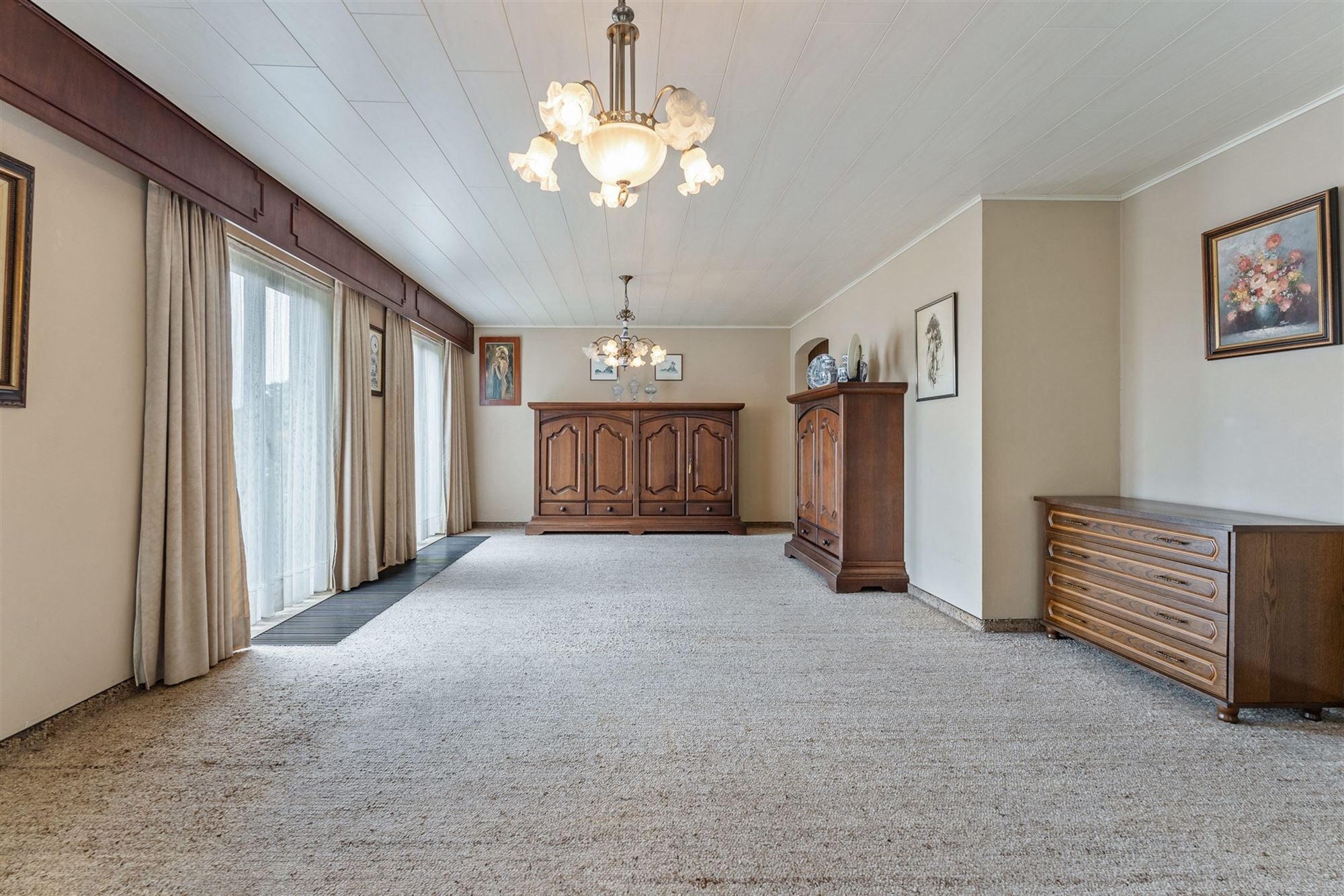 ZEER GOED ONDERHOUDEN GELIJKVLOERSE WONING MET 3 TOT 4 SLAAPKAMERS OP EEN RUIM PERCEEL VAN 10A33CA TE OOSTHAM foto 5