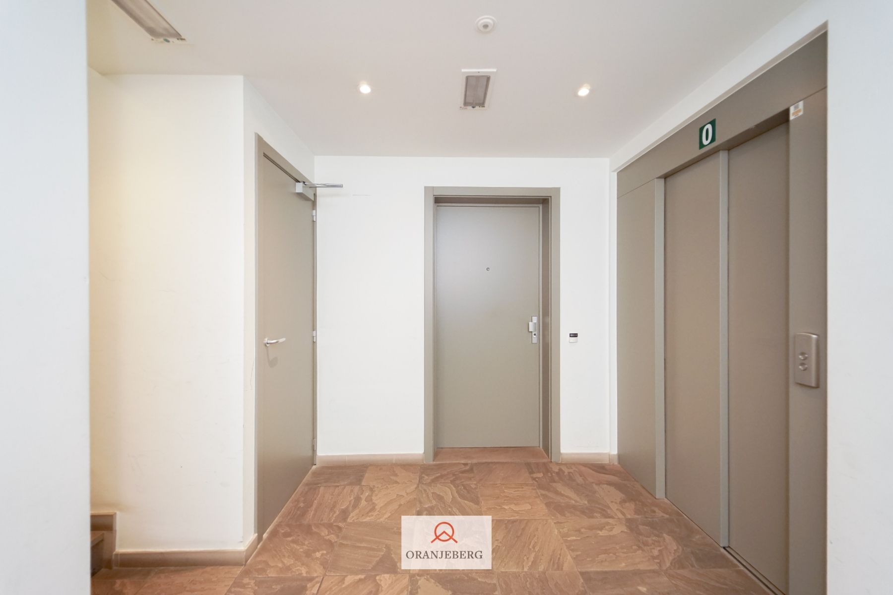 Modern gelijkvloers 2 slpk appartement met groot terras rustig gelegen in centrum Gent foto 35