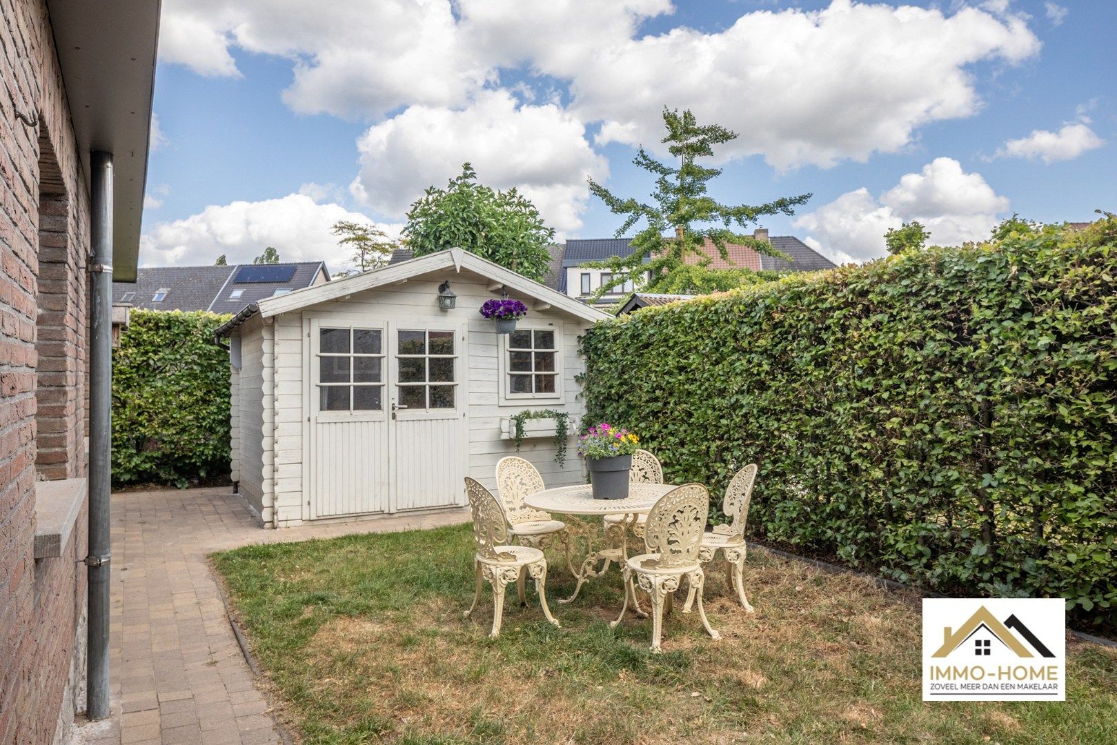Stijlvolle moderne woning met smart home in Zwijnaarde foto 19