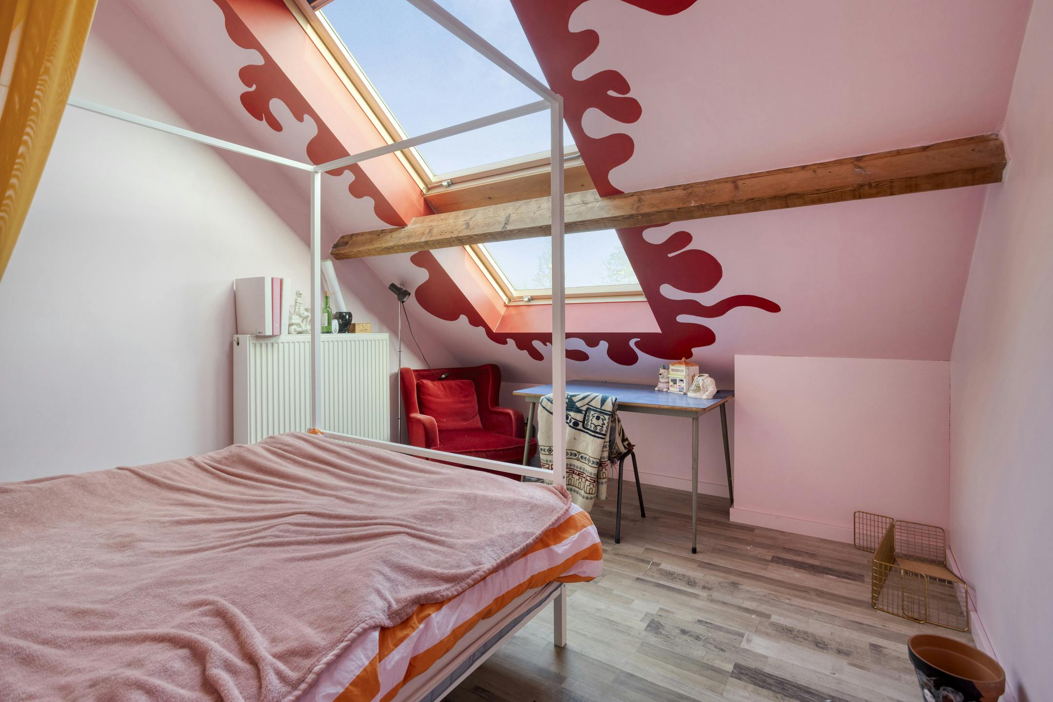 Authentiek gerenoveerd herenhuis in centrum Grobbendonk foto 8